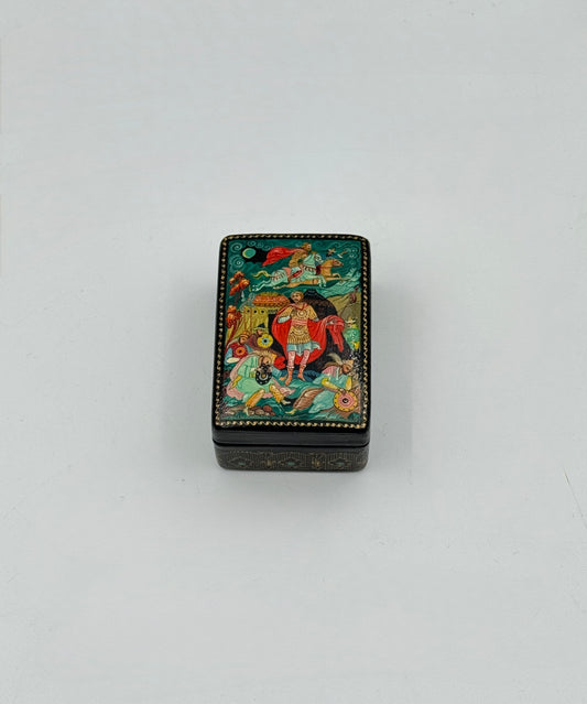 Russian Lacquer Box – Hand-Painted Fairy Tale Scene