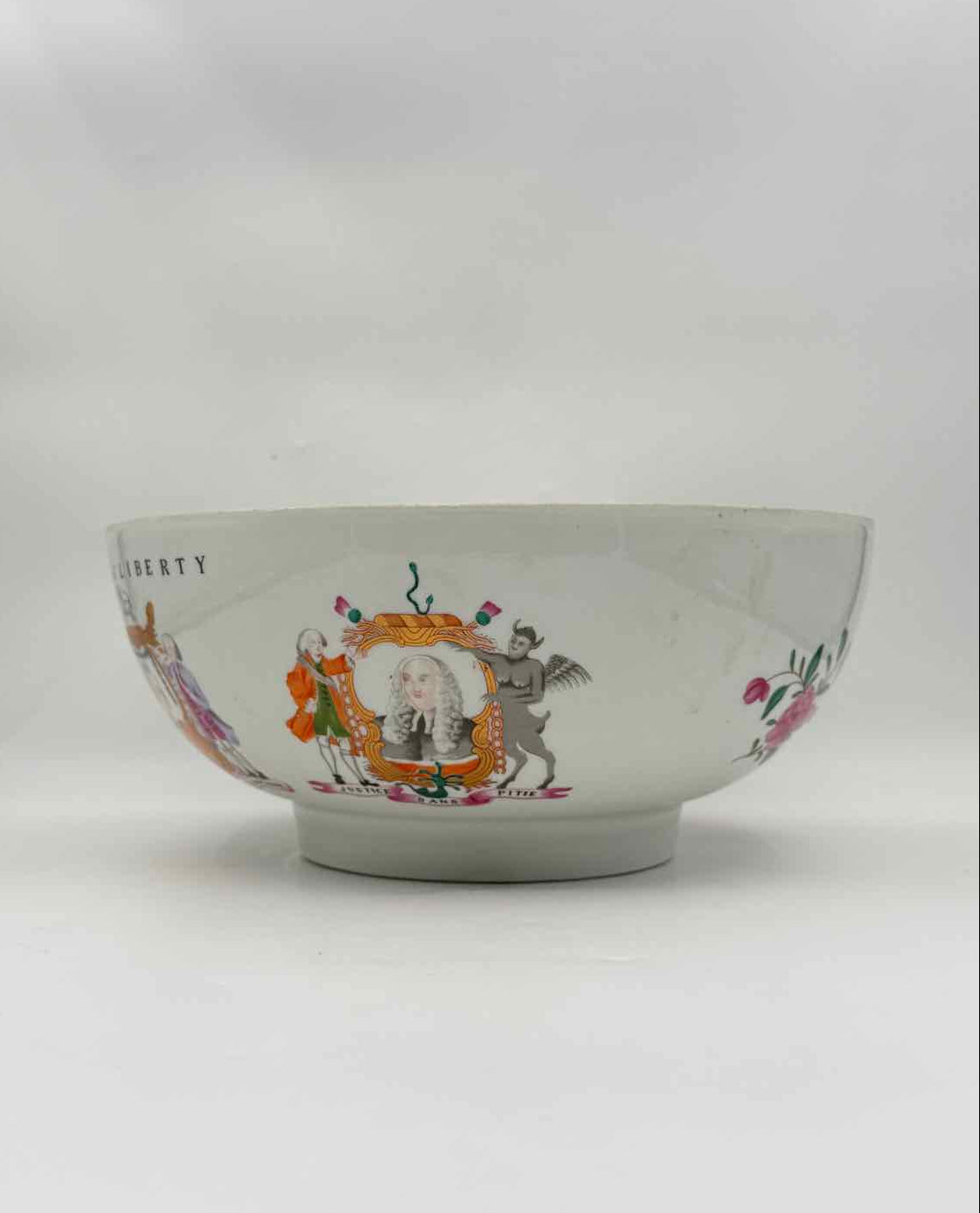Limoges Reeves Collection Washington Lee Univ Commemorative Bowl Decor