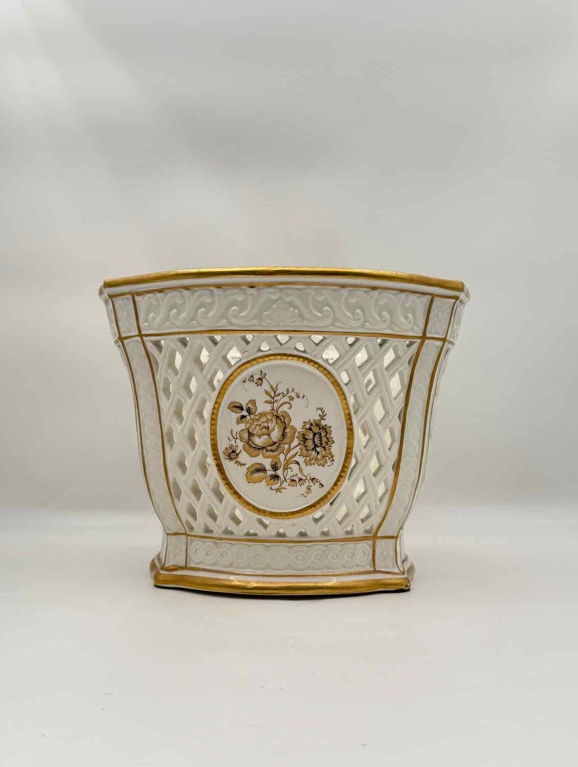 Vintage Italian White Gold Pierced Porcelain Cachepot Planter Decor