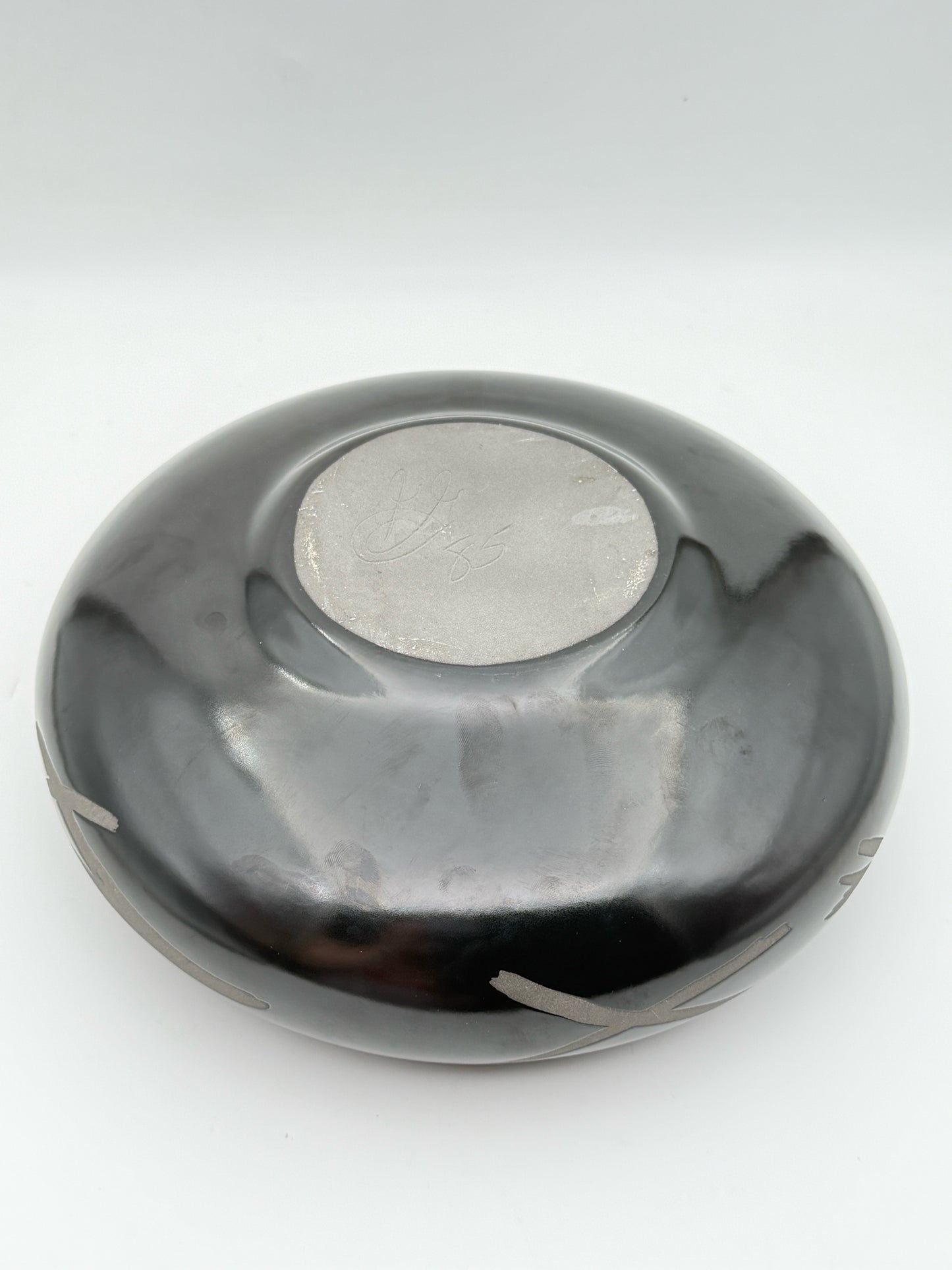 George And Georgene Garrett Signed Black Pottery Bowl