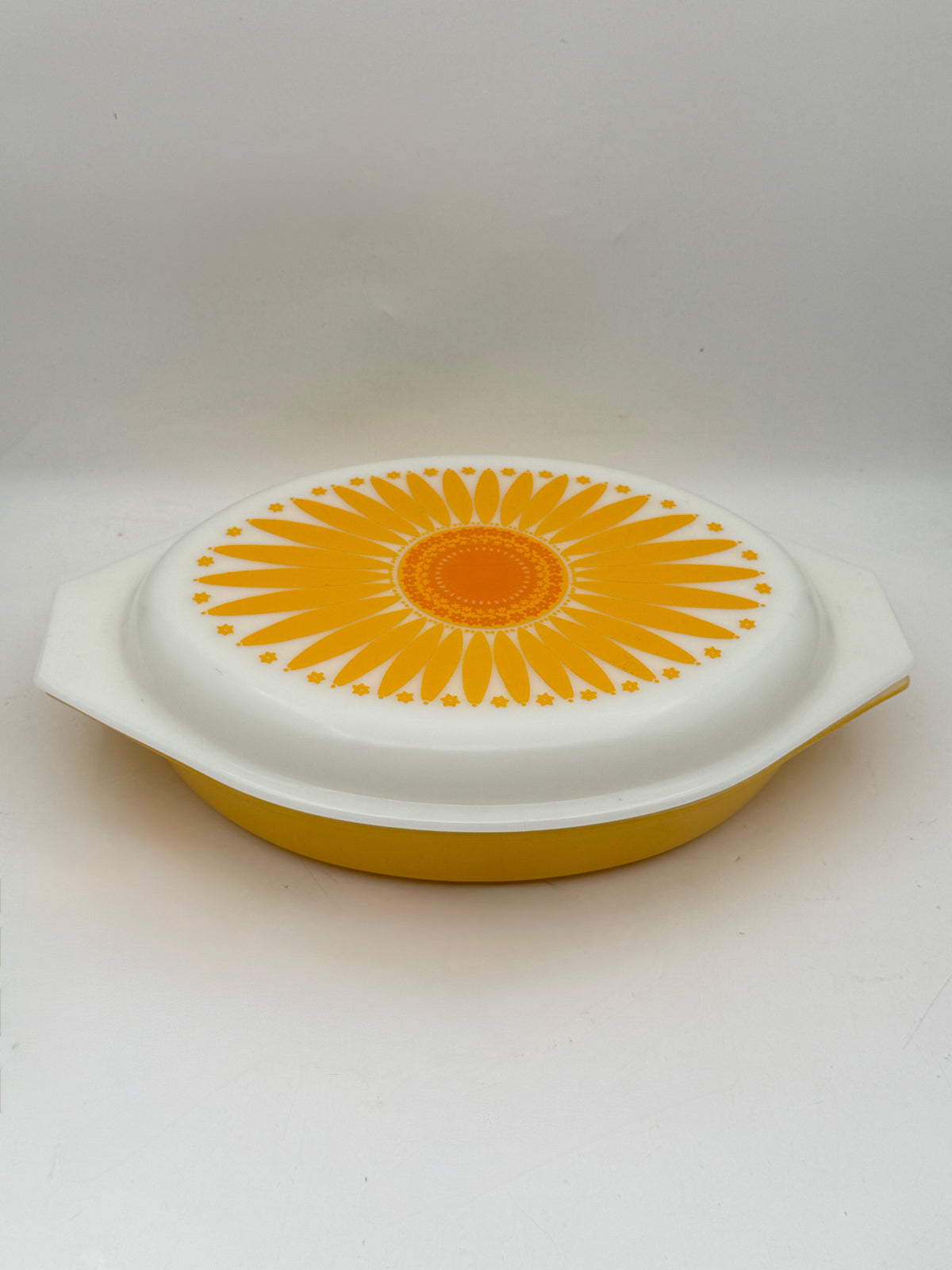 Pyrex Sunflower Divided Casserole Dish 1.5 Quart