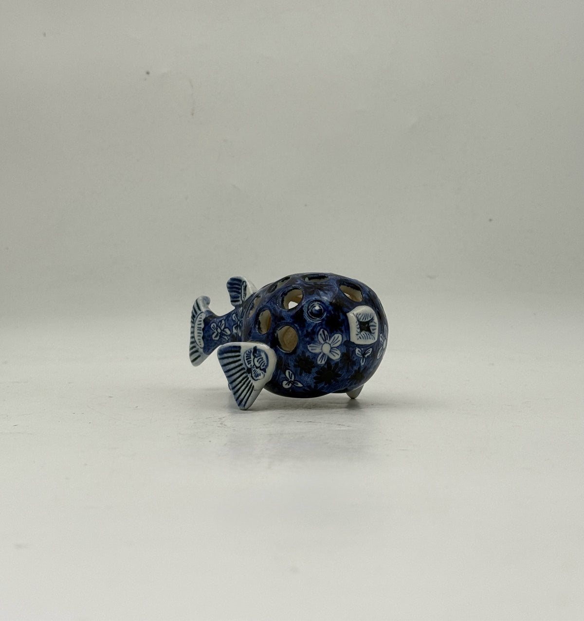 Delft Blue And White Fish Flower Frog