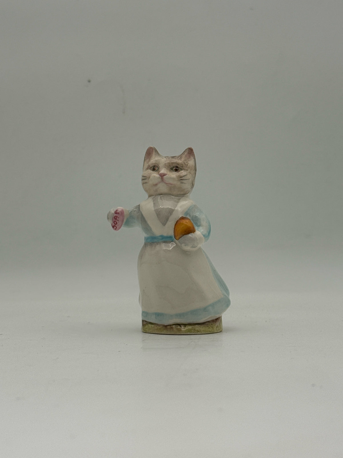 Beswick Beatrix Potter "Tabitha Twitchett" Figurine
