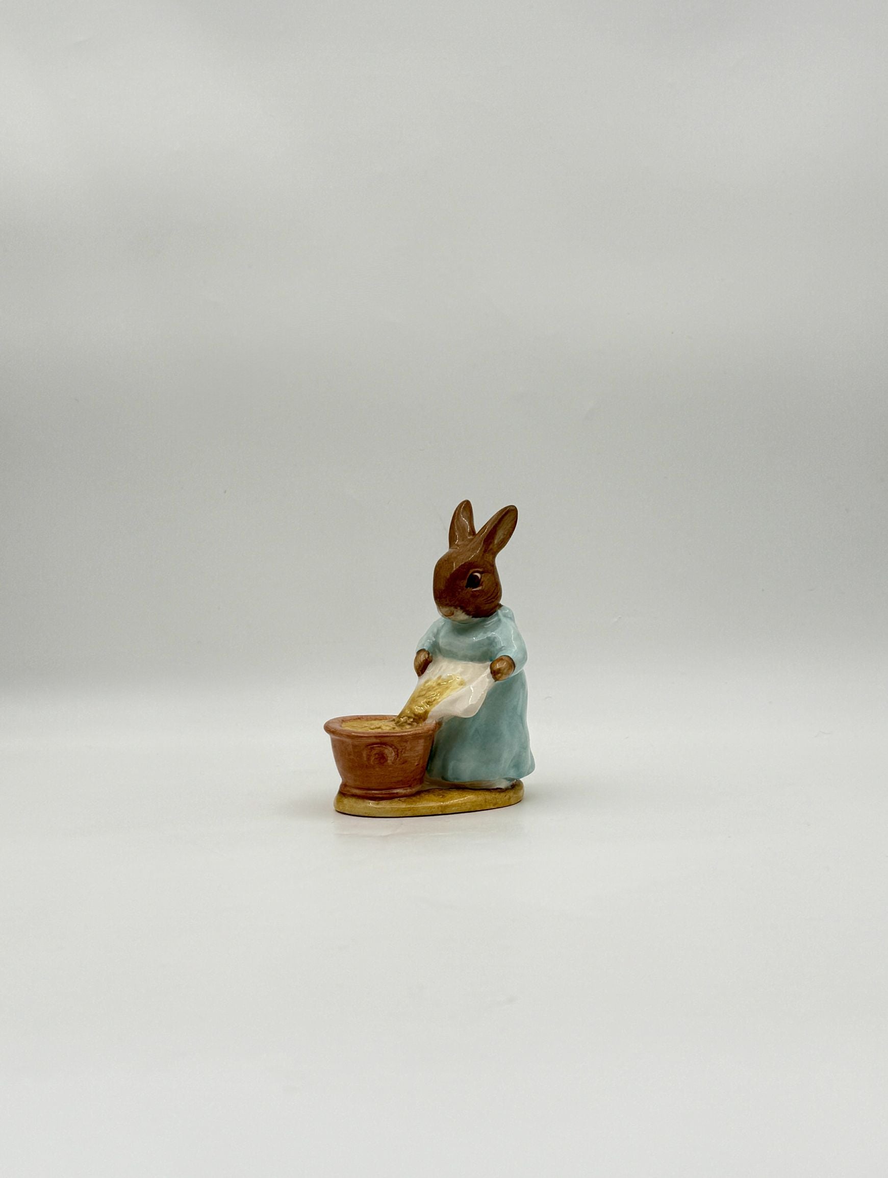 Beatrix Potter “Cecily Parsley” Porcelain Figurine – Beswick England