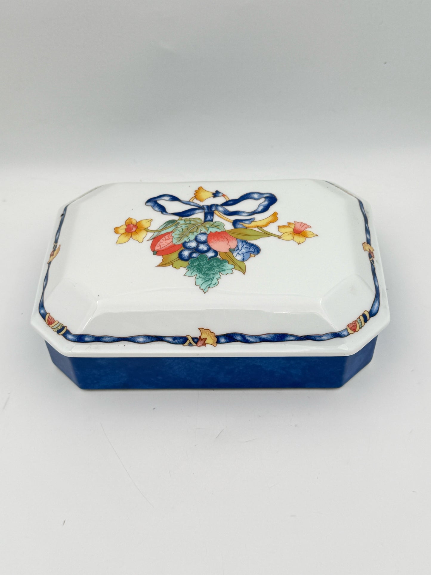Bernardaud "Borghese" Covered Box