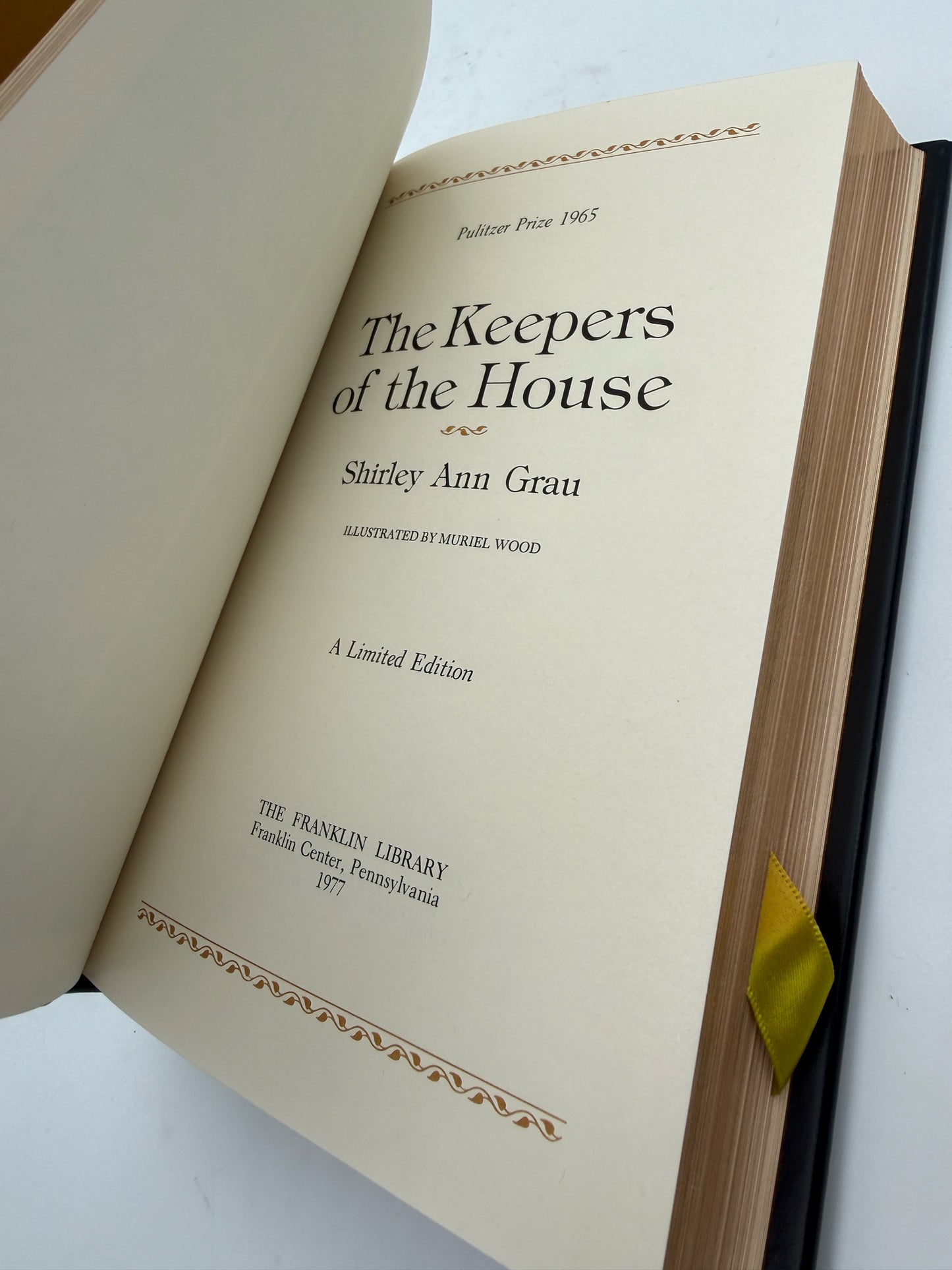 Shirley Ann Grau "The Keepers Of The House" Hardcover Book- Franklin Edition