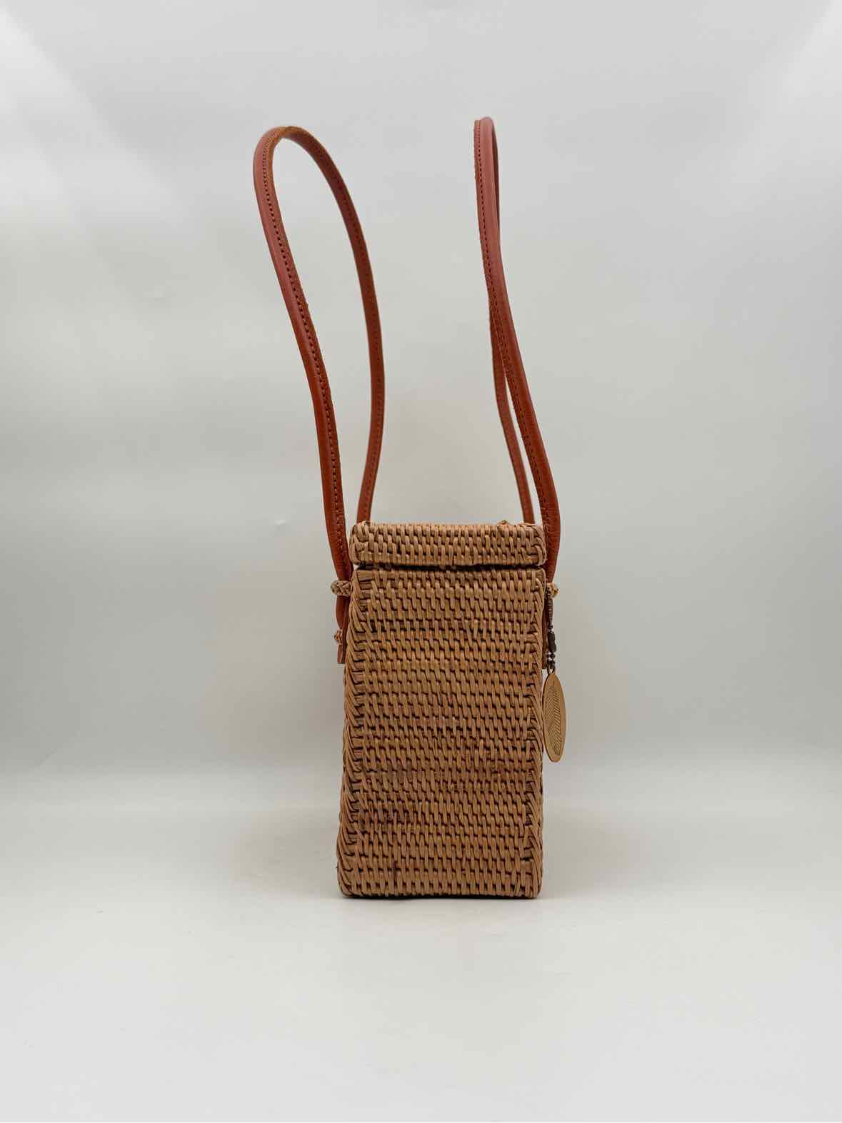 Ata Vine Diamond Pattern Box Purse Handbag – Woven Rattan with Leather Strap & Batik Lining
