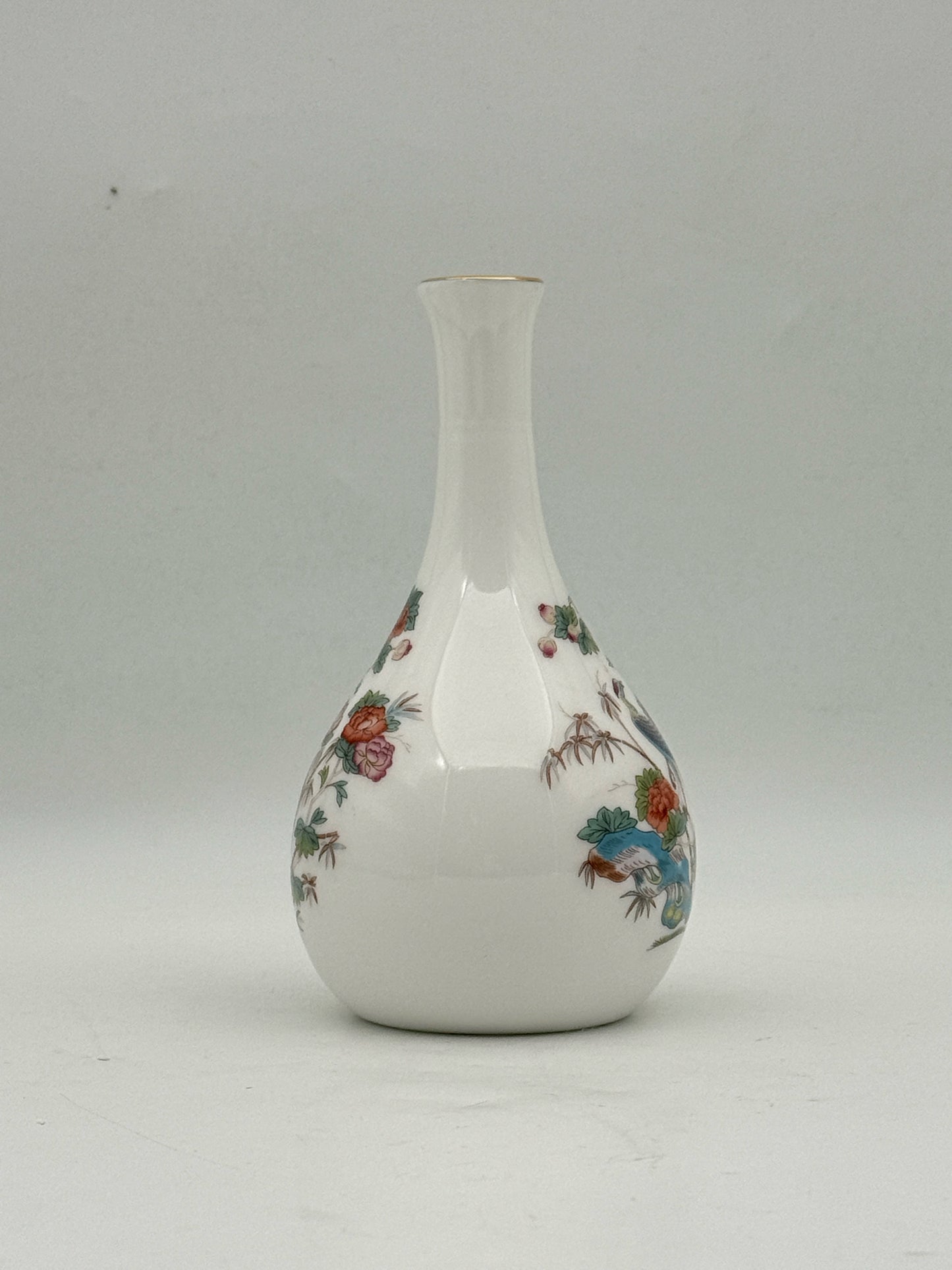 Wedgewood "Kutani Crane" Bud Vase Made In England