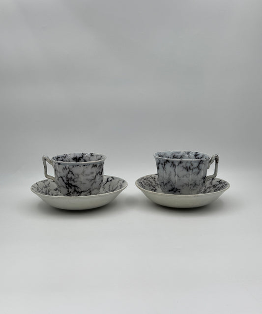 Pair of Ironstone Mocha Ware Cups & Saucers – England, 19th Century