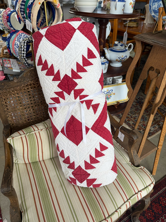 Red And White Sawtooth Pattern King Size Quilt