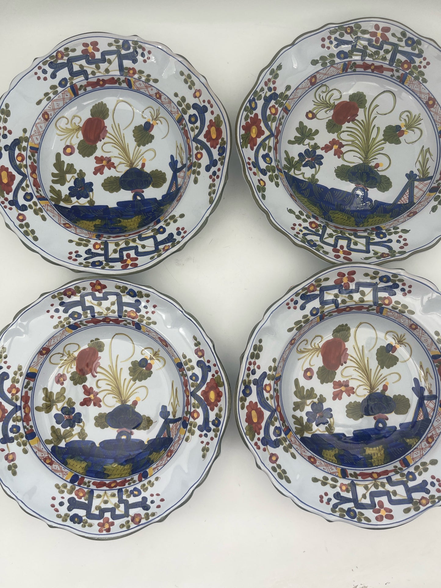 Garofano Carnation Rimmed Bowls