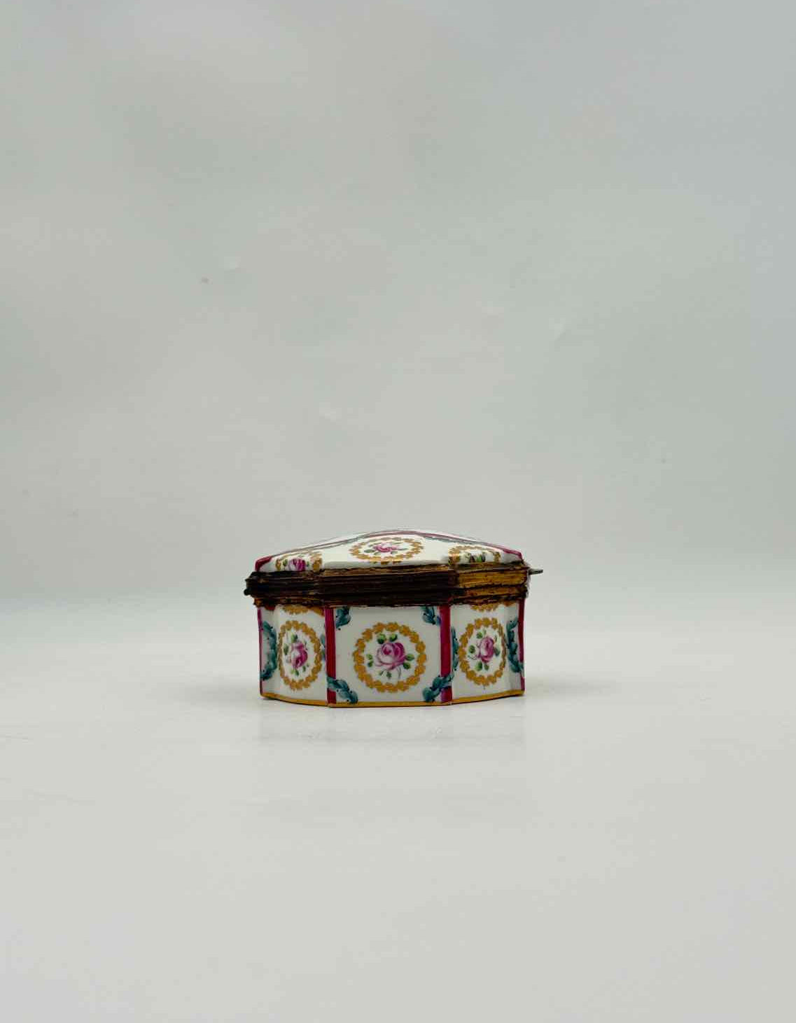 Vintage Samson Porcelain Trinket Box Pink Roses Garland France Art