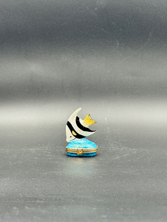 Limoges France Hand-Painted Fish Porcelain Trinket Box with Gilt Mounts
