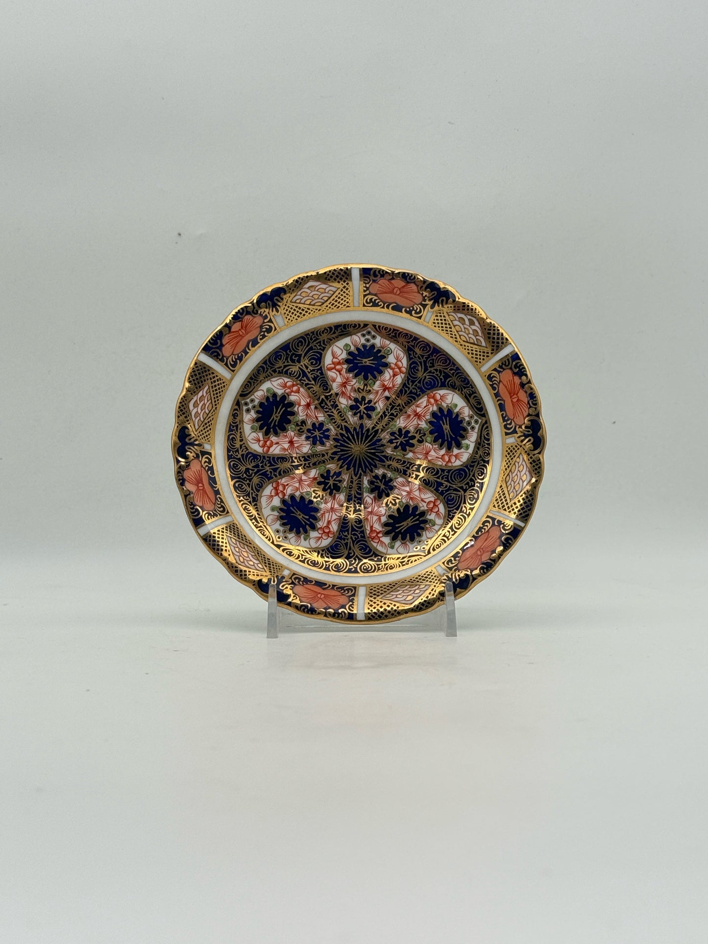 Royal Crown Derby Imari 4021 Pattern Teacup And Saucer