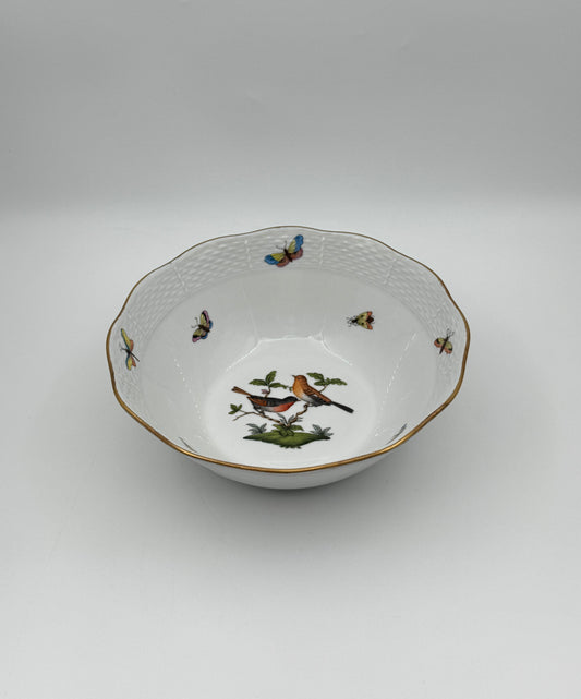 Herend Rothschild Bird Porcelain Bowl – Round with Scalloped Rim and Butterfly Accents
