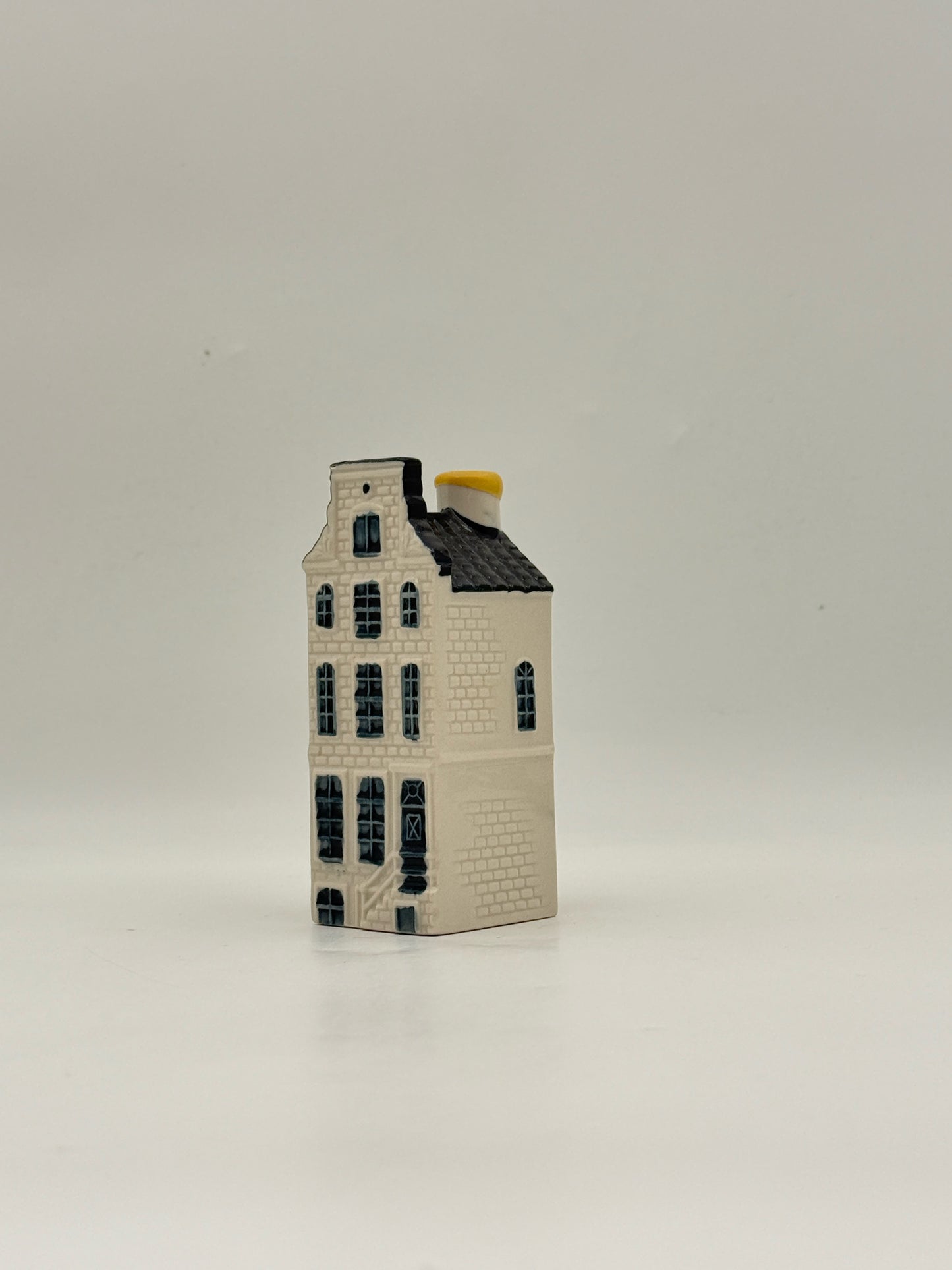 KLM Delft Blue House #68