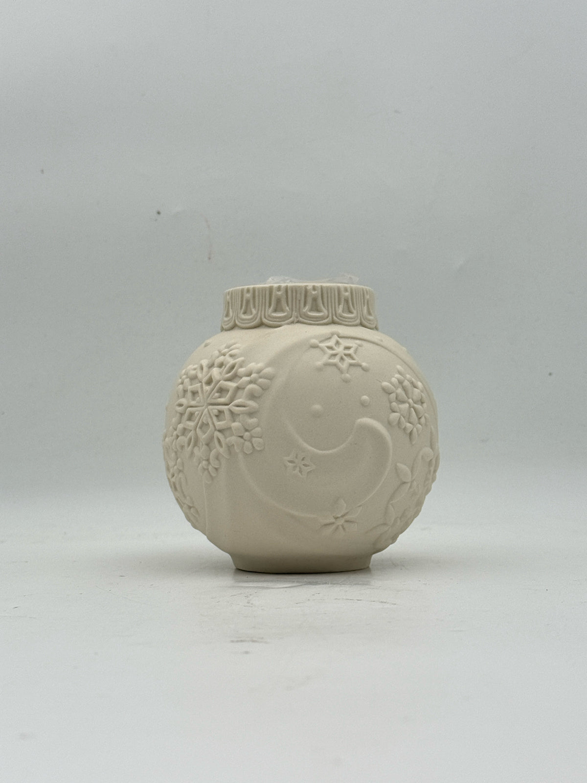 Lenox Ornamental Glow Snowflake Candle Holder