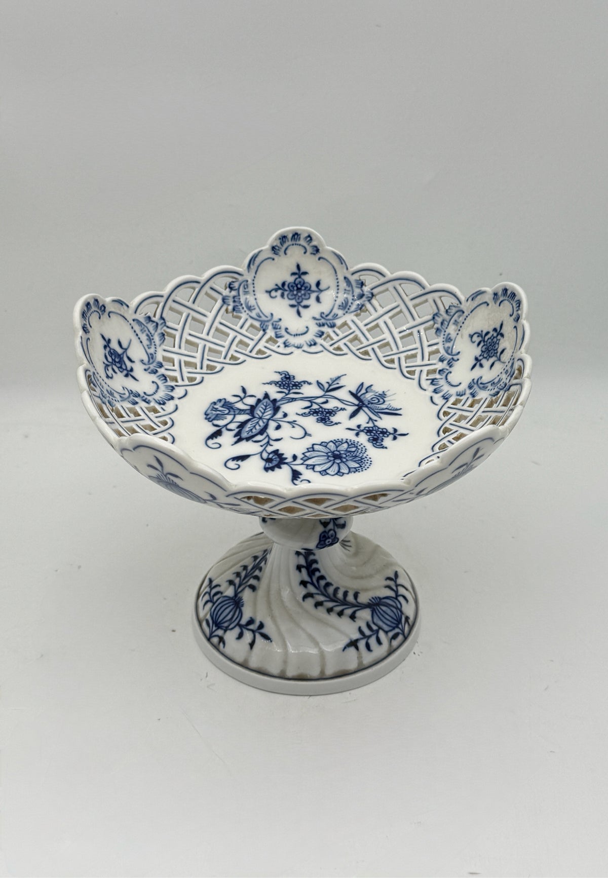 Meissen Blue Onion Pierced Compote