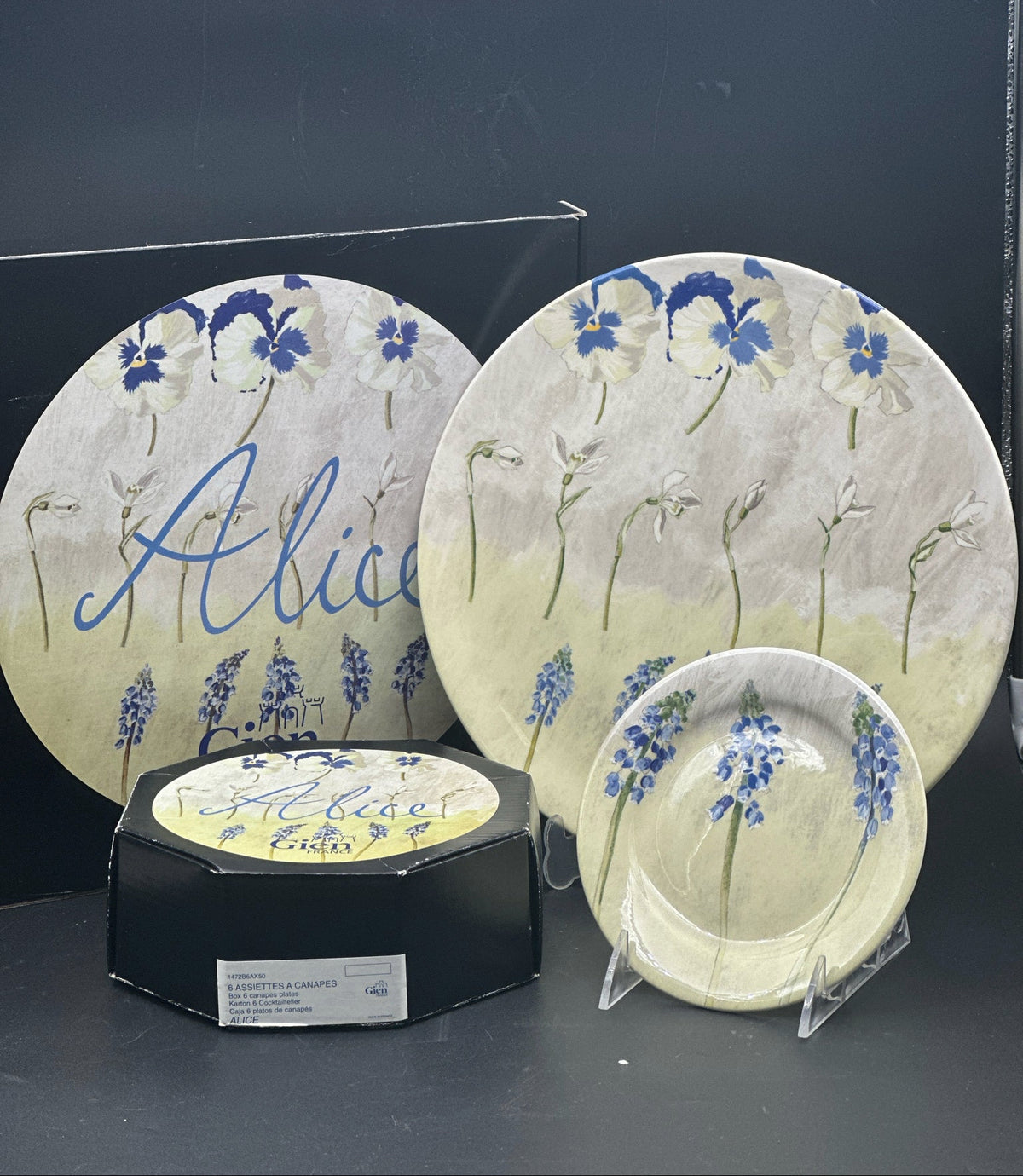Gien Dessert/Canape Plates and Platter