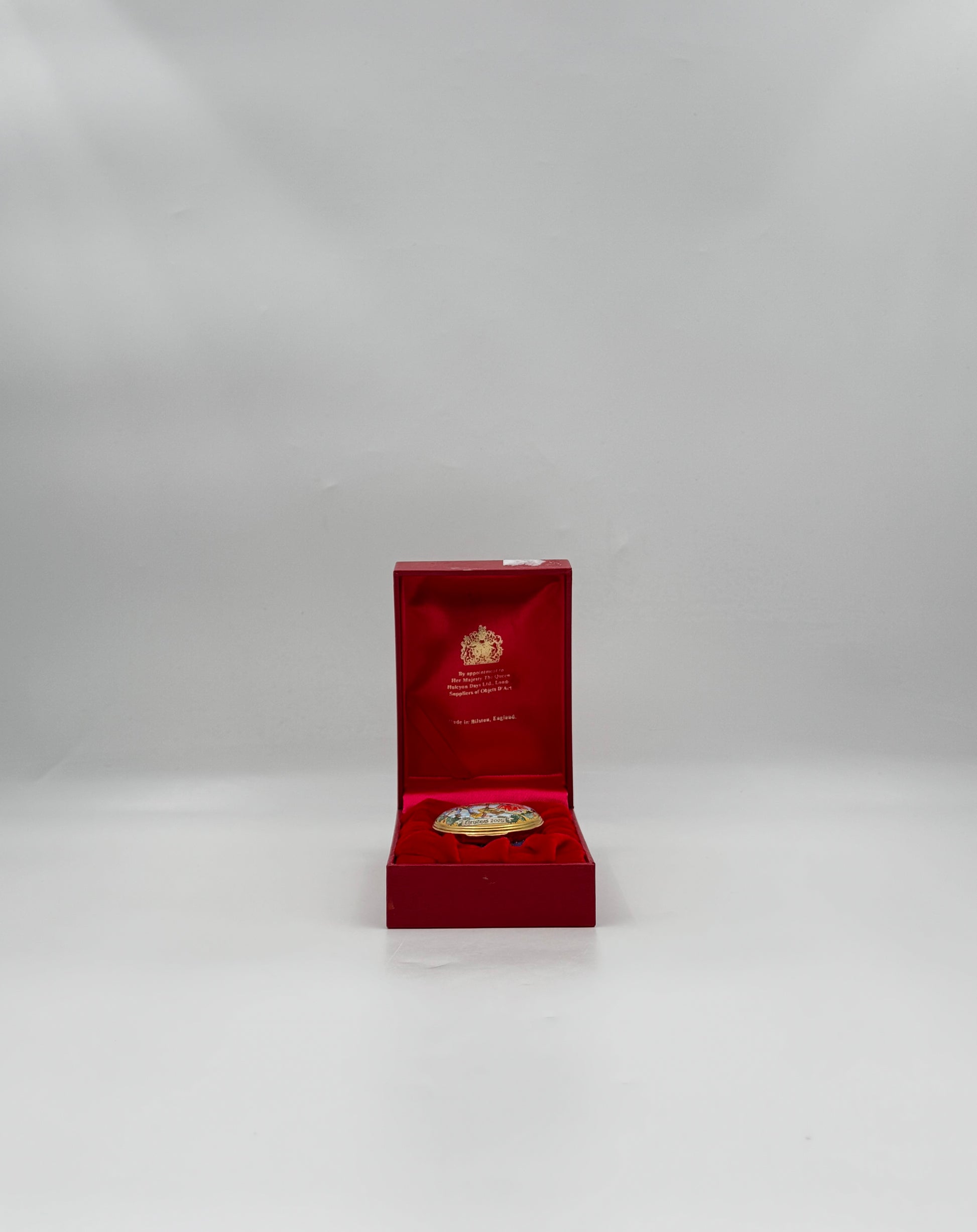 Halcyon Days Enamel Box “Home Is Where the Heart Is” – England