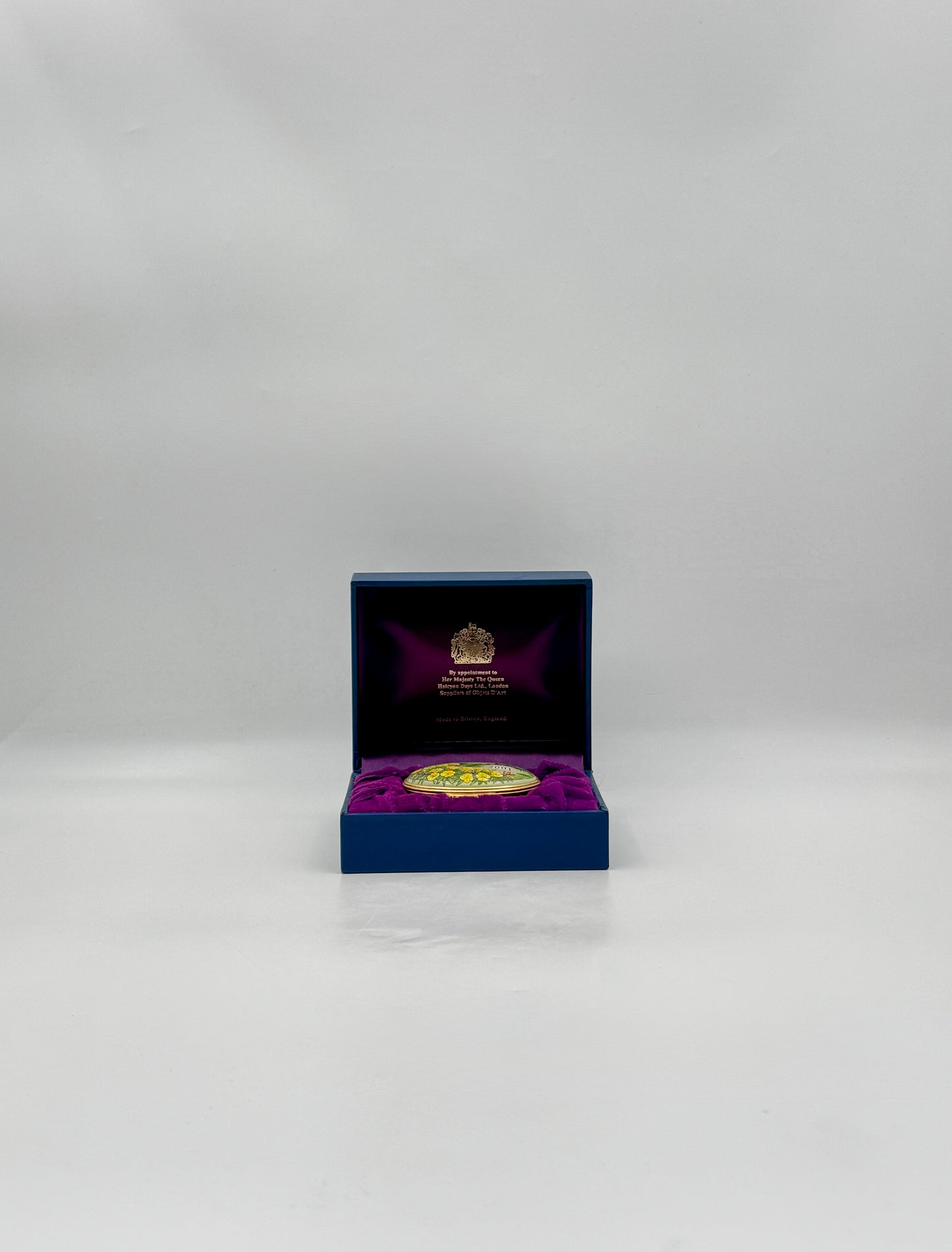Halcyon Days Enamel Box “A Year to Remember” 2001 – With Box, England