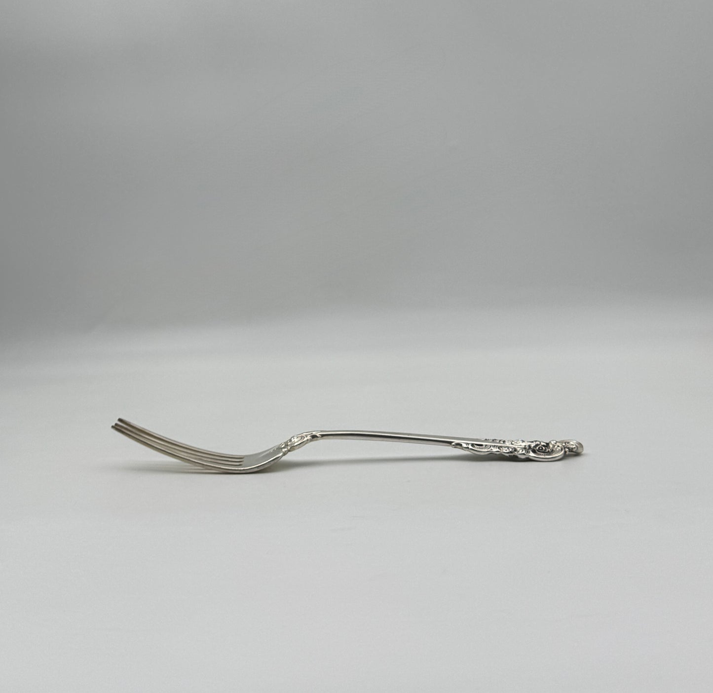 Set of 6 Wallace Sterling Silver Dinner Forks “Grande Baroque” Pattern