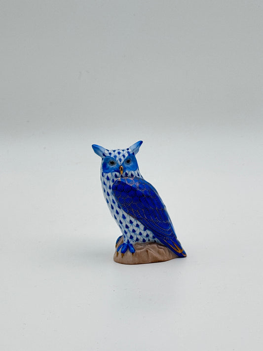 Herend Porcelain Owl Figurine in Blue Fishnet Pattern