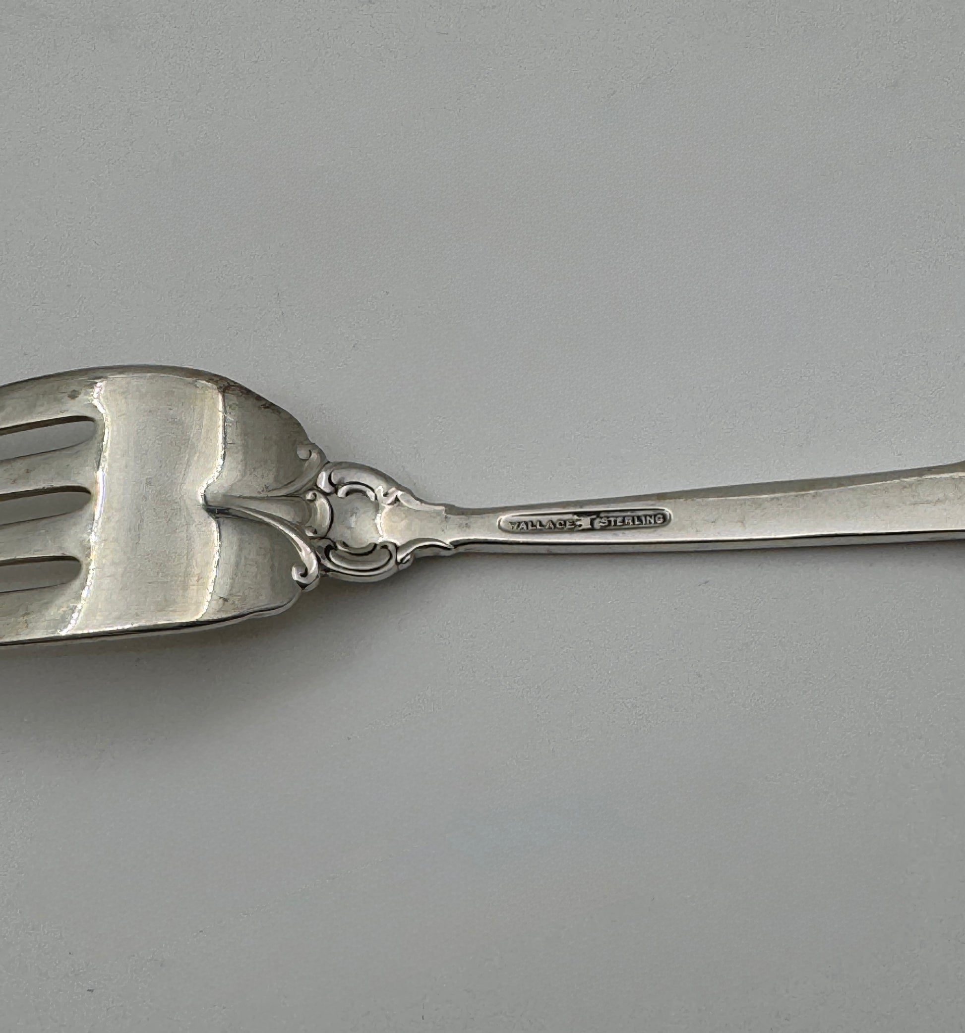 Set of 7 Wallace Sterling Silver Salad Forks “Grande Baroque” Pattern 