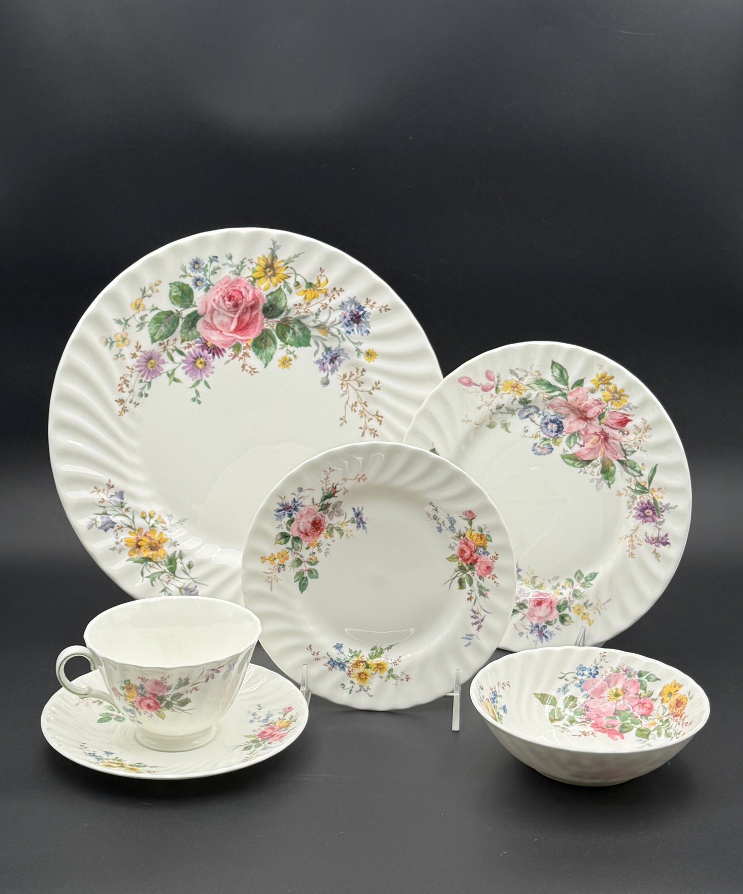 Royal Doulton “Arcadia” Bone China – Service for 12 with Serving Bowls & Platter (75 Pieces)