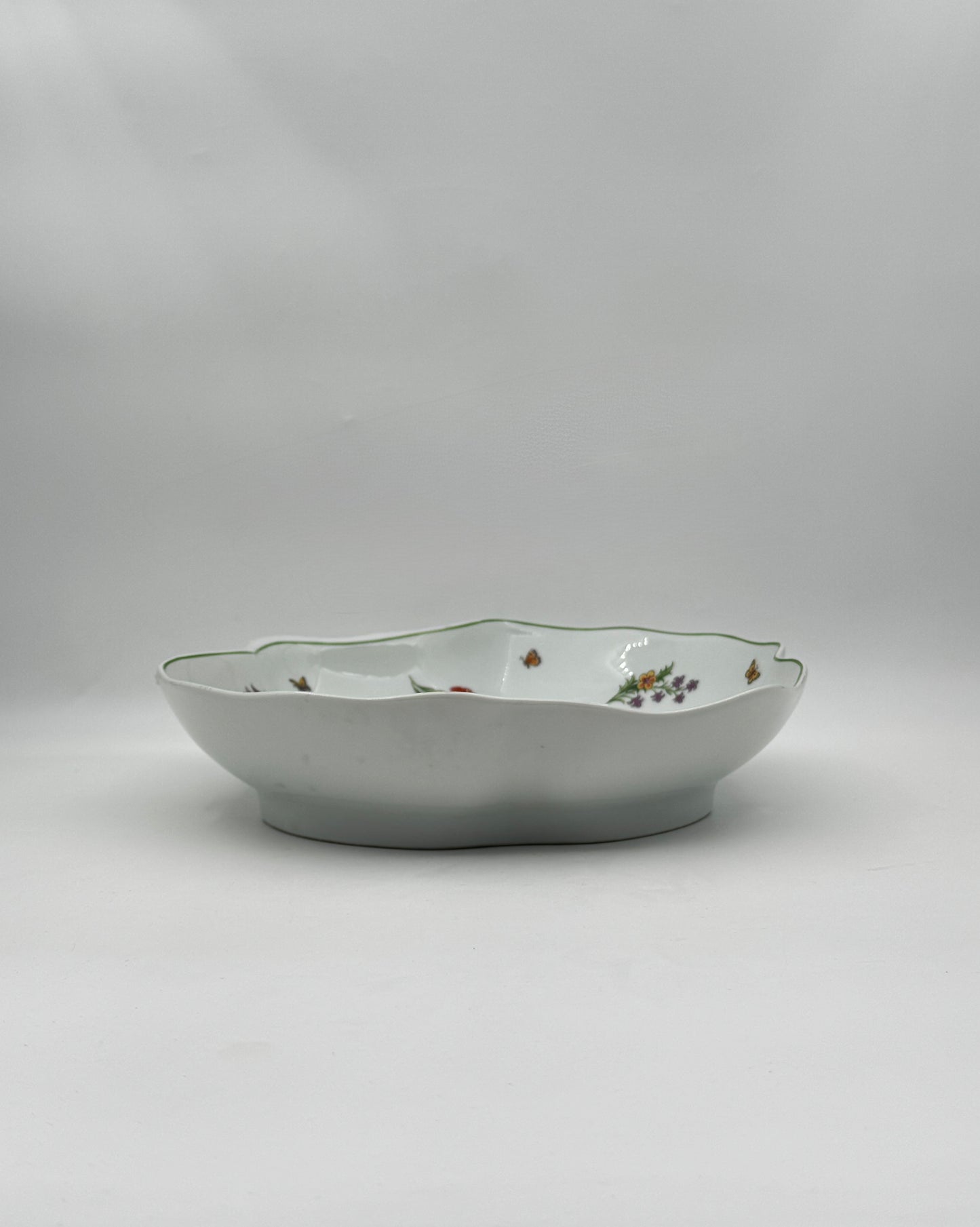 Tiffany & Co. “Tiffany Garden” Shell Serving Bowl – Limoges France
