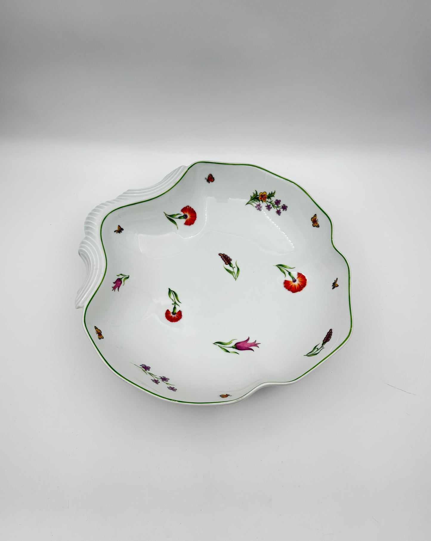 Tiffany & Co. “Tiffany Garden” Shell Serving Bowl – Limoges France