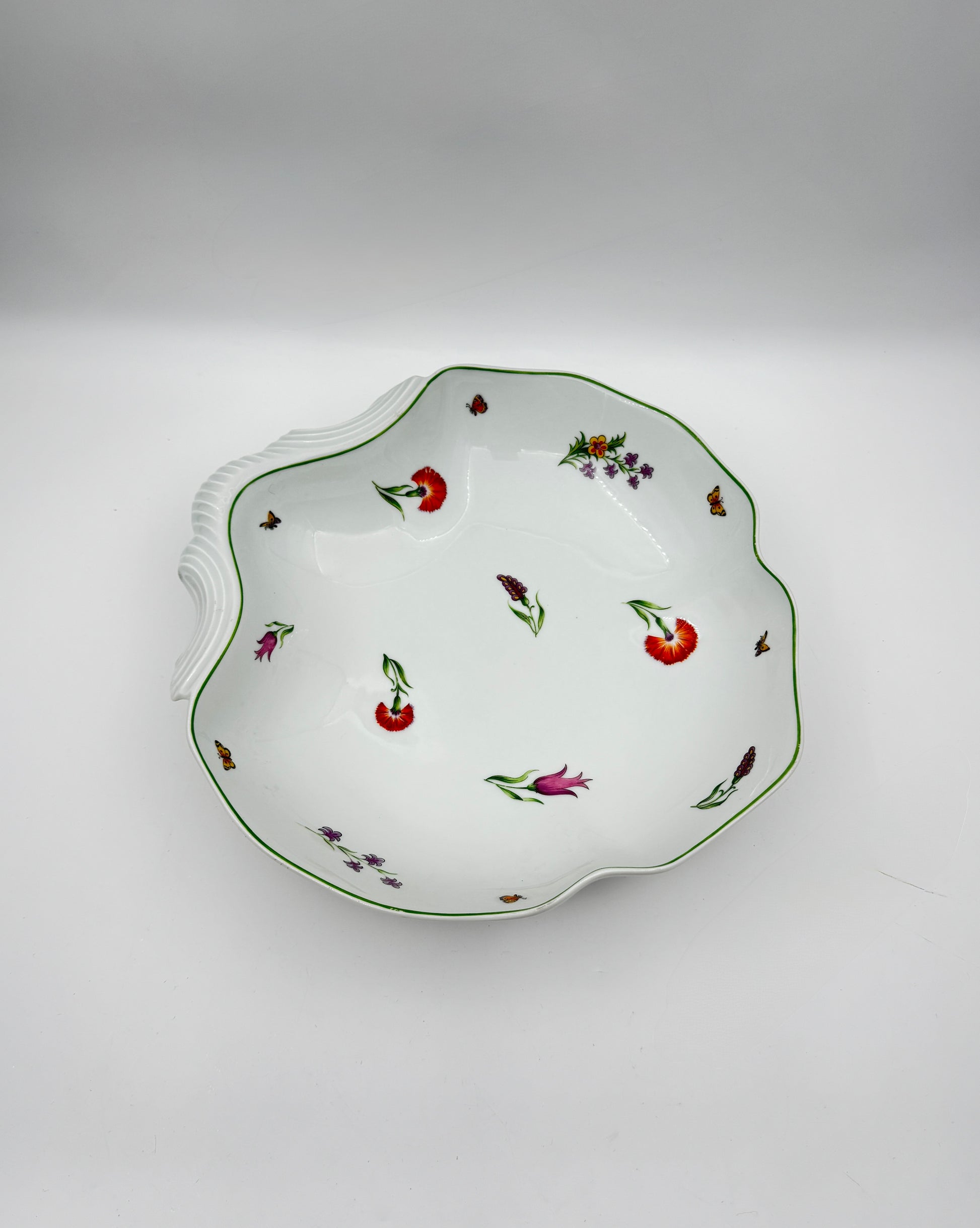 Tiffany & Co. “Tiffany Garden” Shell Serving Bowl – Limoges France
