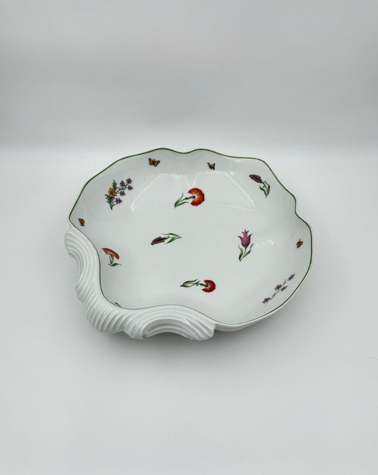 Tiffany & Co. “Tiffany Garden” Shell Serving Bowl – Limoges France