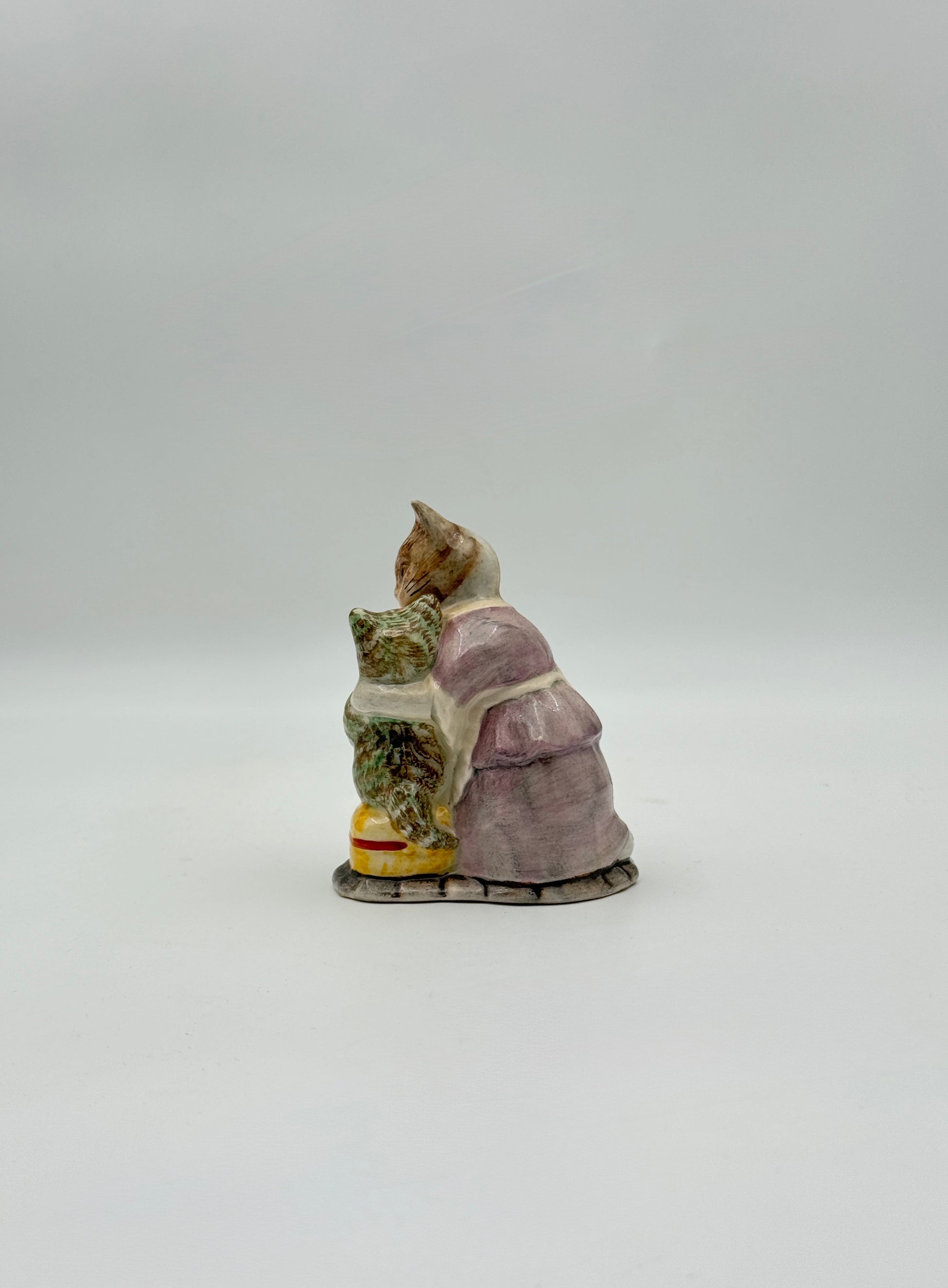 Beatrix Potter “Tabitha Twitchit & Miss Moppet” Figurine – Beswick England