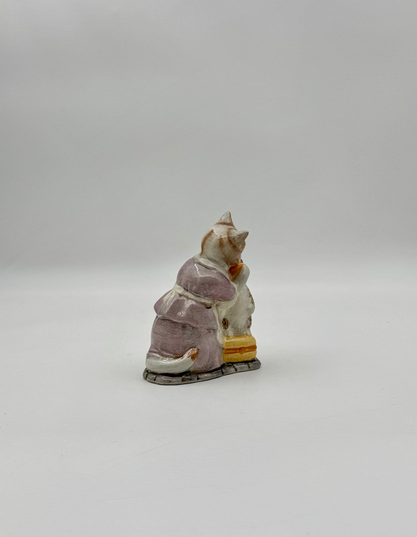 Beatrix Potter “Tabitha Twitchit & Miss Moppet” Figurine – Beswick England