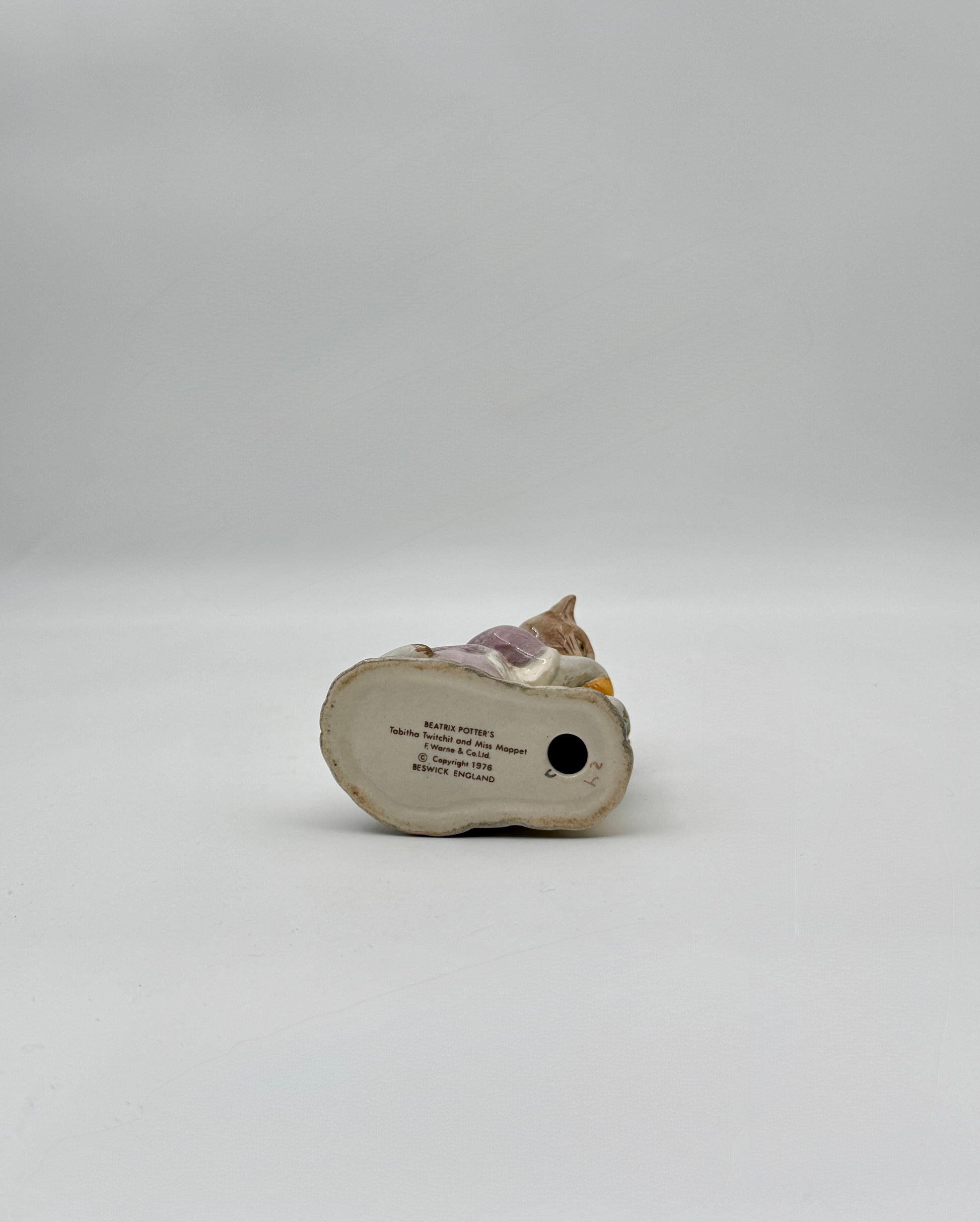 Beatrix Potter “Tabitha Twitchit & Miss Moppet” Figurine – Beswick England