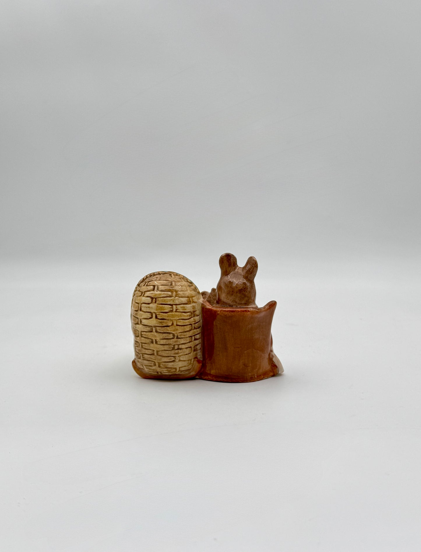 Beswick Beatrix Potter “Hunca Munca” Figurine – Made in England