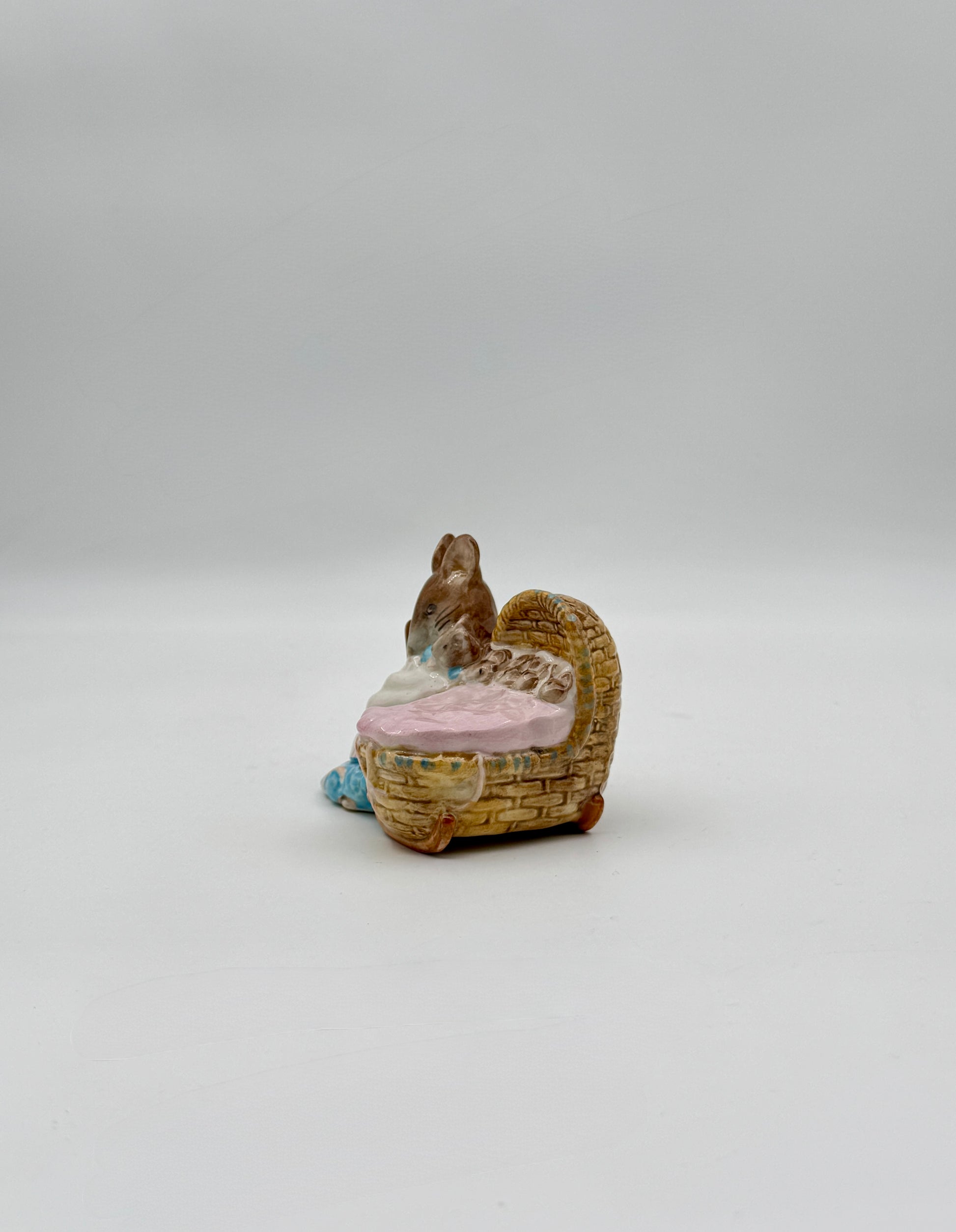 Beswick Beatrix Potter “Hunca Munca” Figurine – Made in England