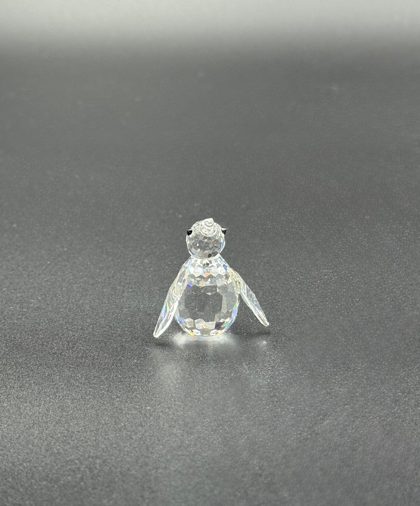 Swarovski Mini Crystal Penguin Figurine – Faceted Clear Glass