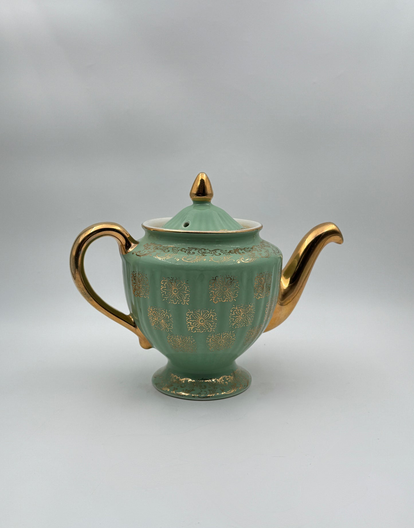 Hall Teapot – Turquoise & Gold – Footed with Gilded Accentss