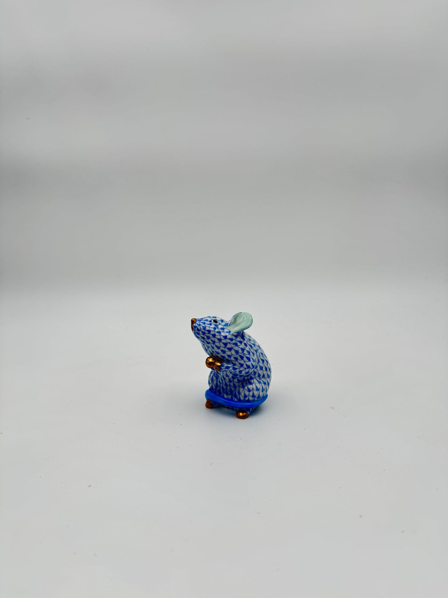 A Herend Porcelain Mouse Figurine -  Herend Blue Fish Scale Design