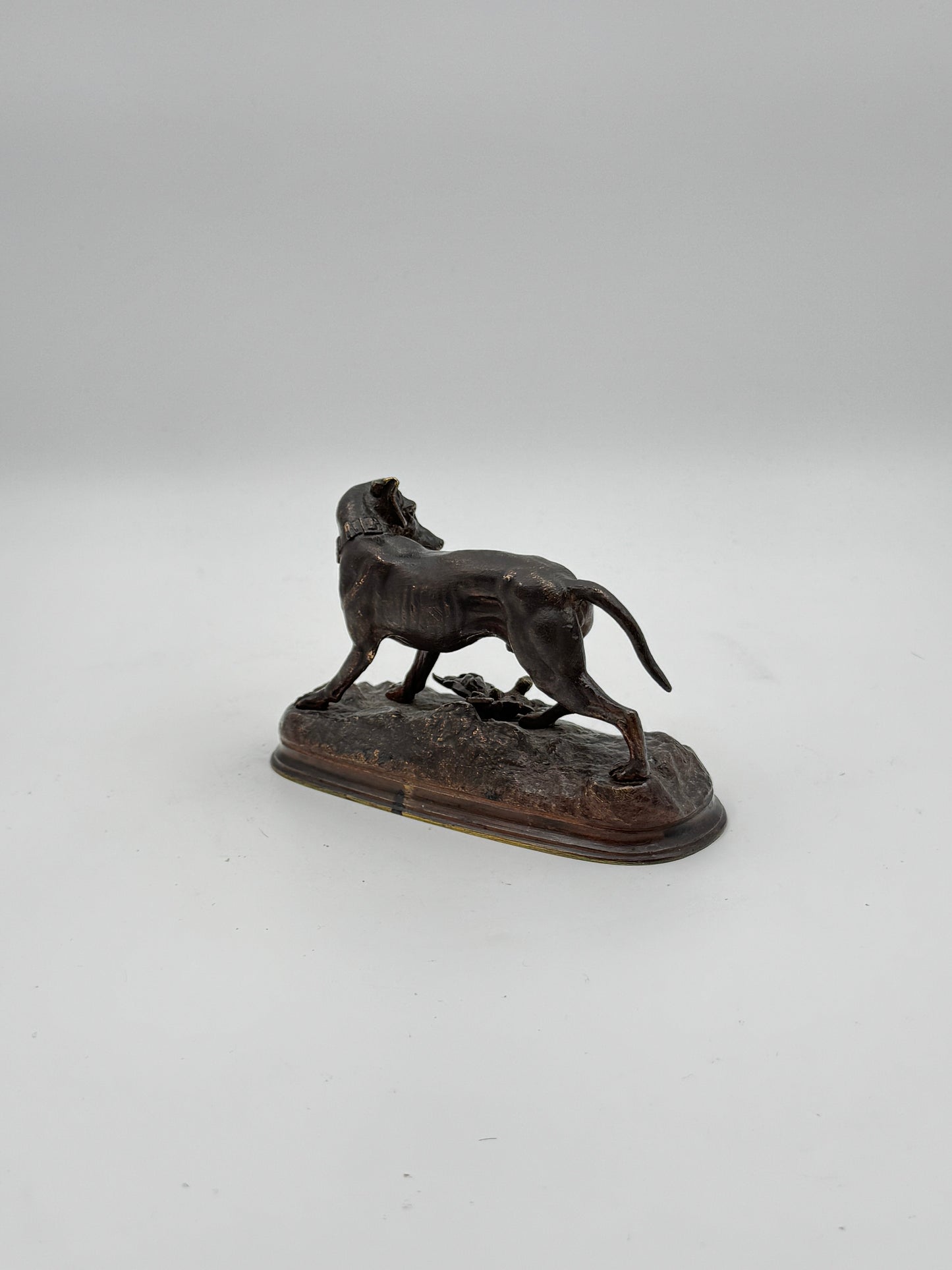 Authentic 19th Century Bronze Pointer Dog by Jules Moigniez – French Animalier Sculpture