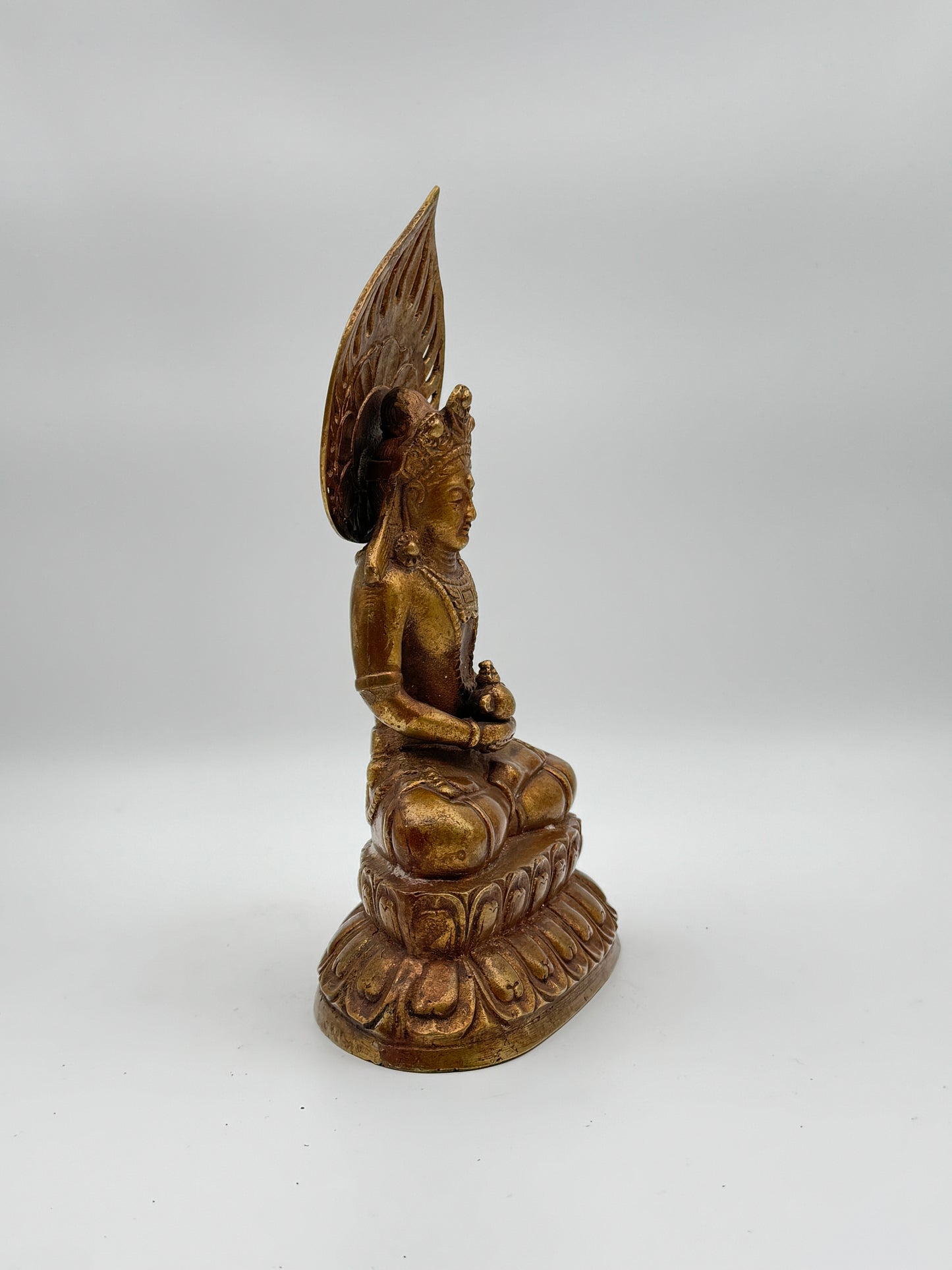 Vintage Chinese Bronze Buddha Statue - Detailed Handcrafted Design, Elegant Lotus Base, Sacred Art Collectible