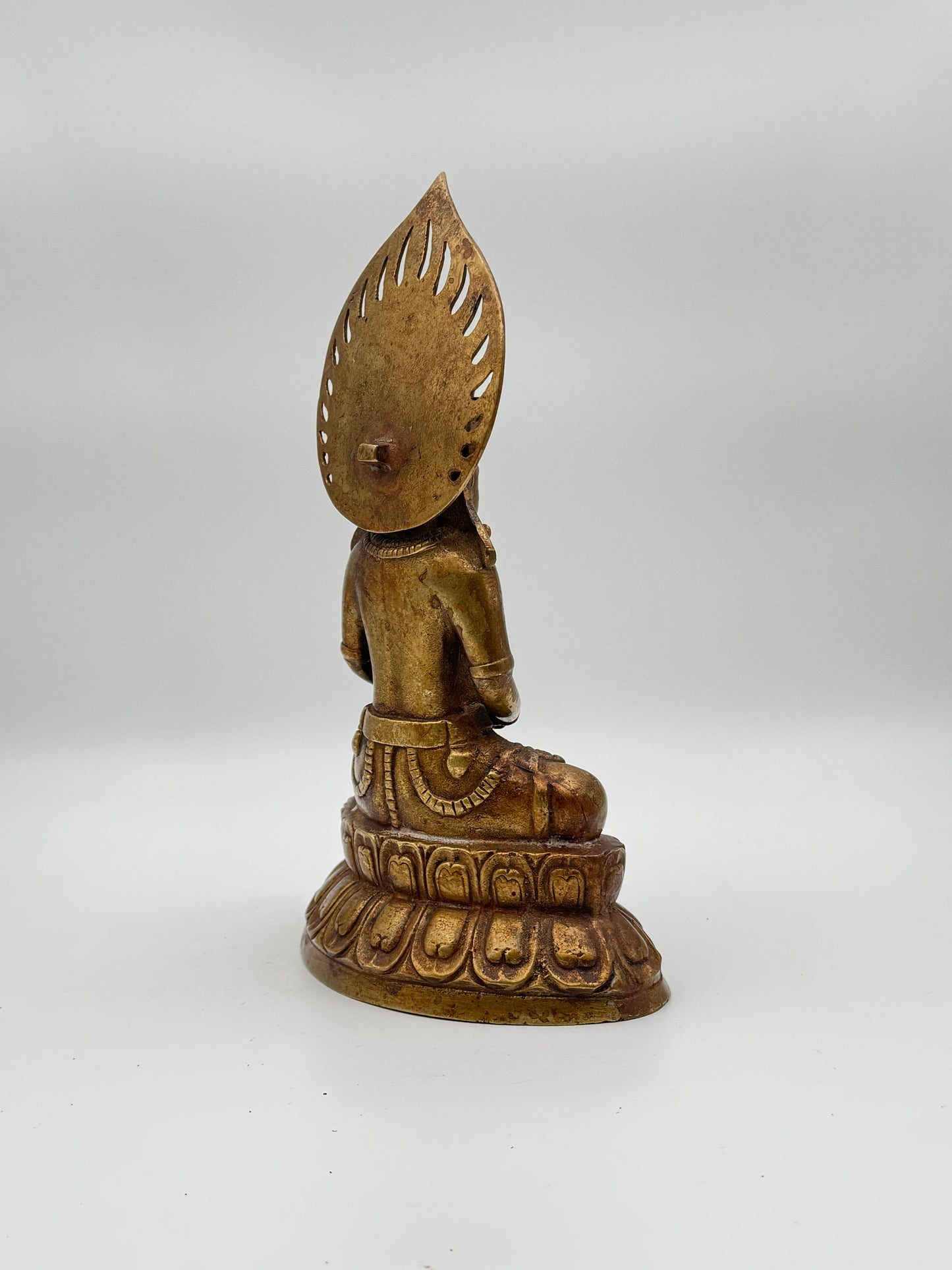 Vintage Chinese Bronze Buddha Statue - Detailed Handcrafted Design, Elegant Lotus Base, Sacred Art Collectible