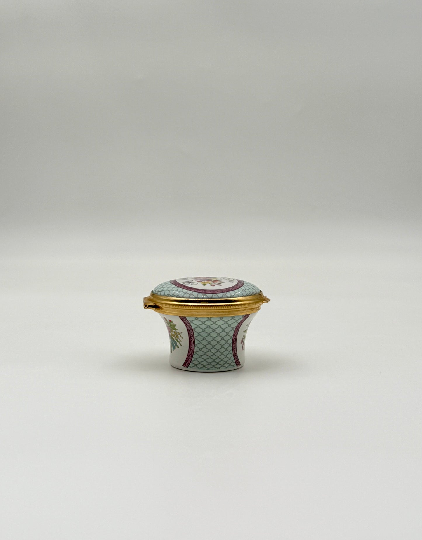 Vintage Halcyon Days Enamel Trinket Box “For Mother With Love” – 1986