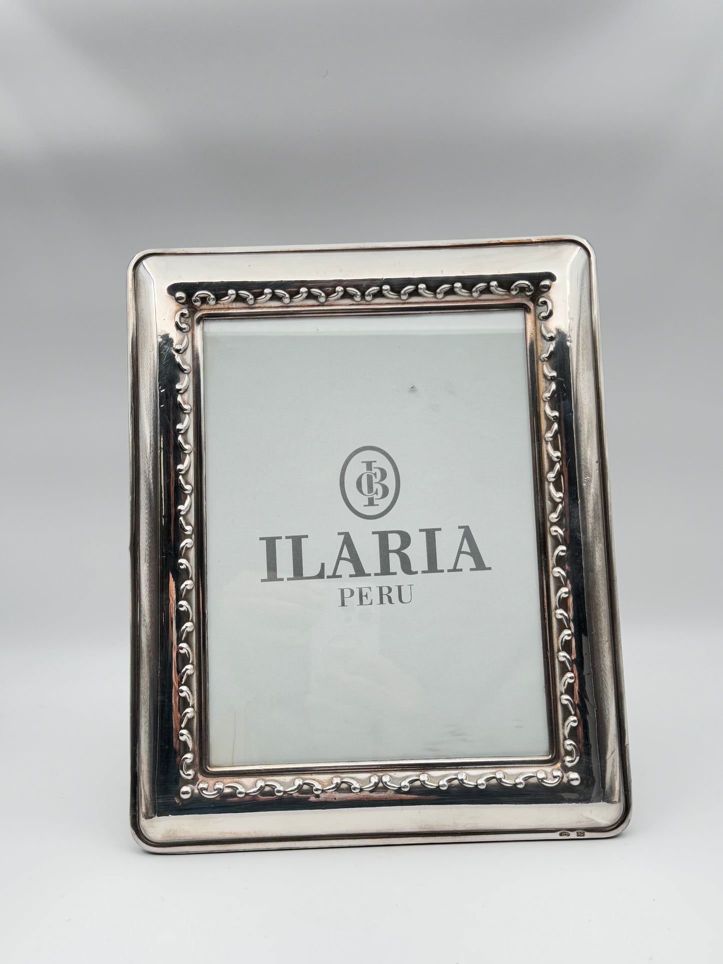 ILARIA Peru Sterling Silver .925 Picture Frame – Elegant Vintage Design