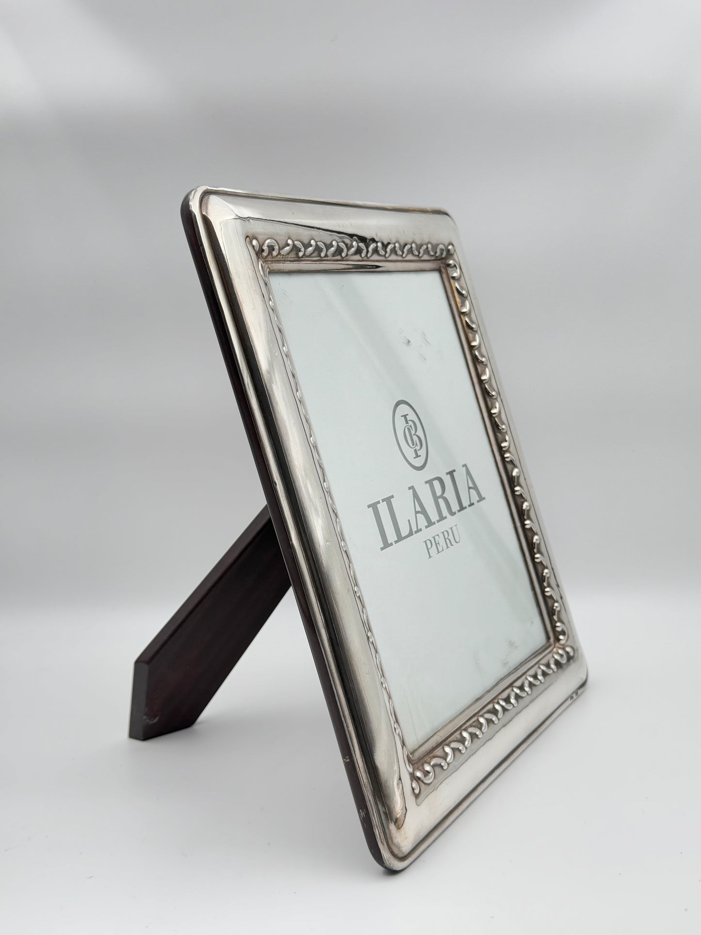 ILARIA Peru Sterling Silver .925 Picture Frame – Elegant Vintage Design