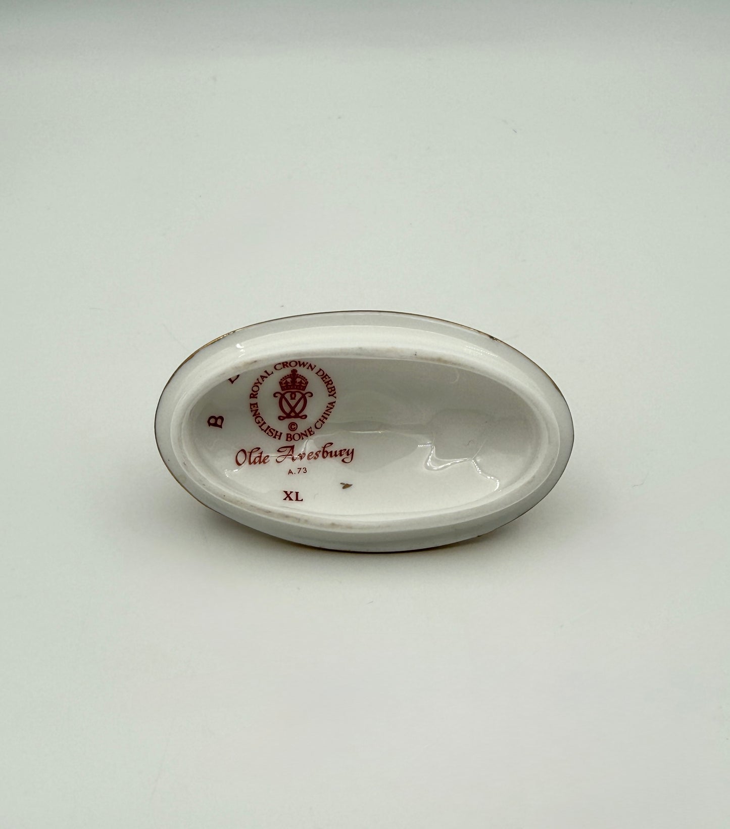 Royal Crown Derby “Olde Avesbury” Cream & Sugar Set – Vintage Pair