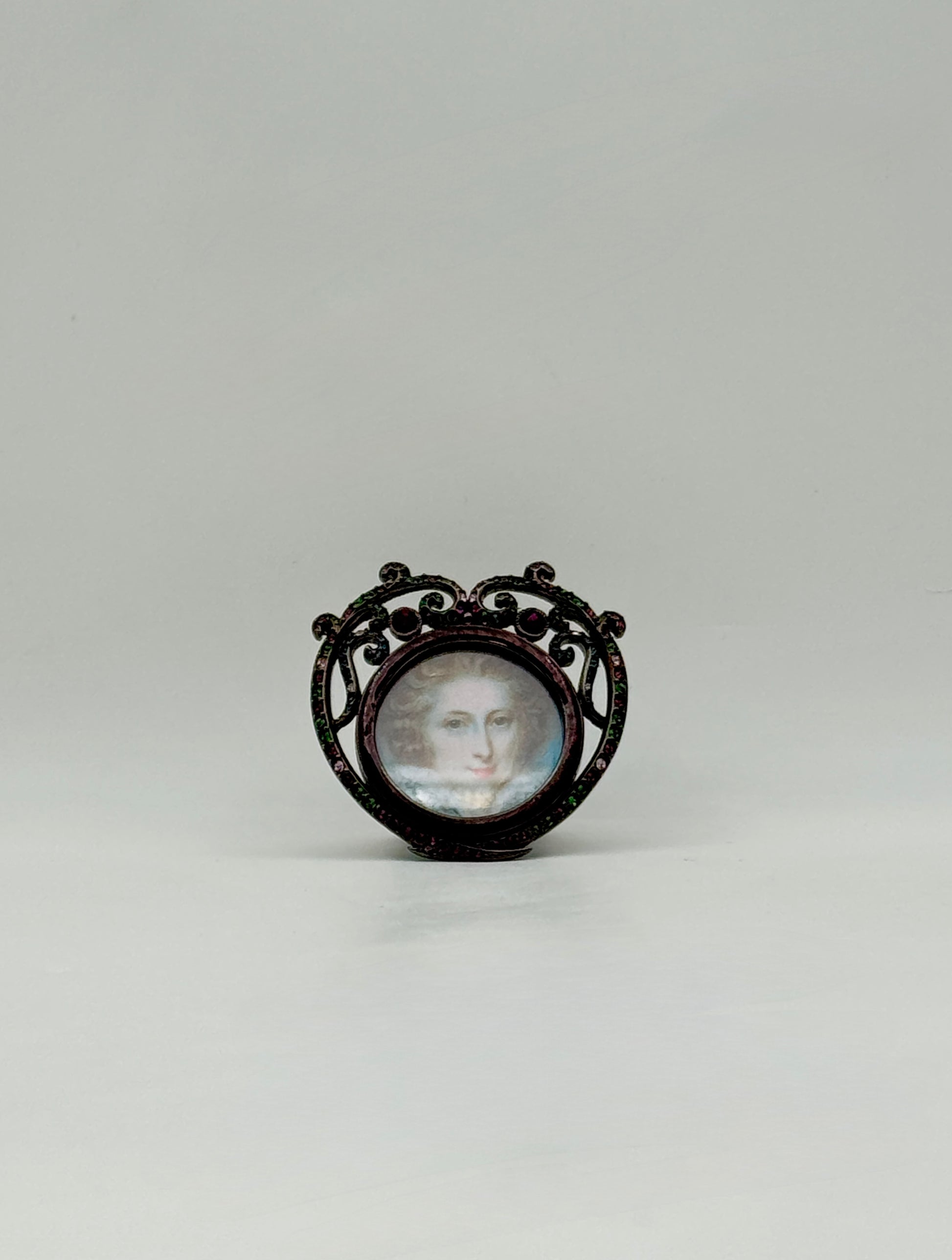 Jay Strongwater Heart Mini Frame Swarovski Crystals Pink Red Green