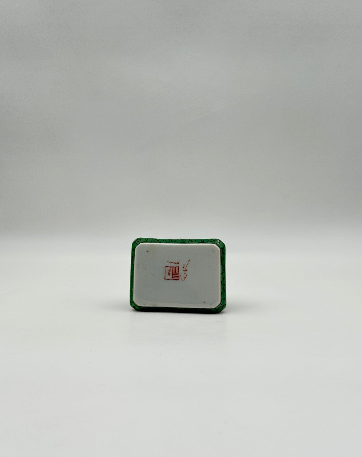 Samson Paris Hand-Painted Porcelain Trinket Box w Gilt Mounts, c. 1900